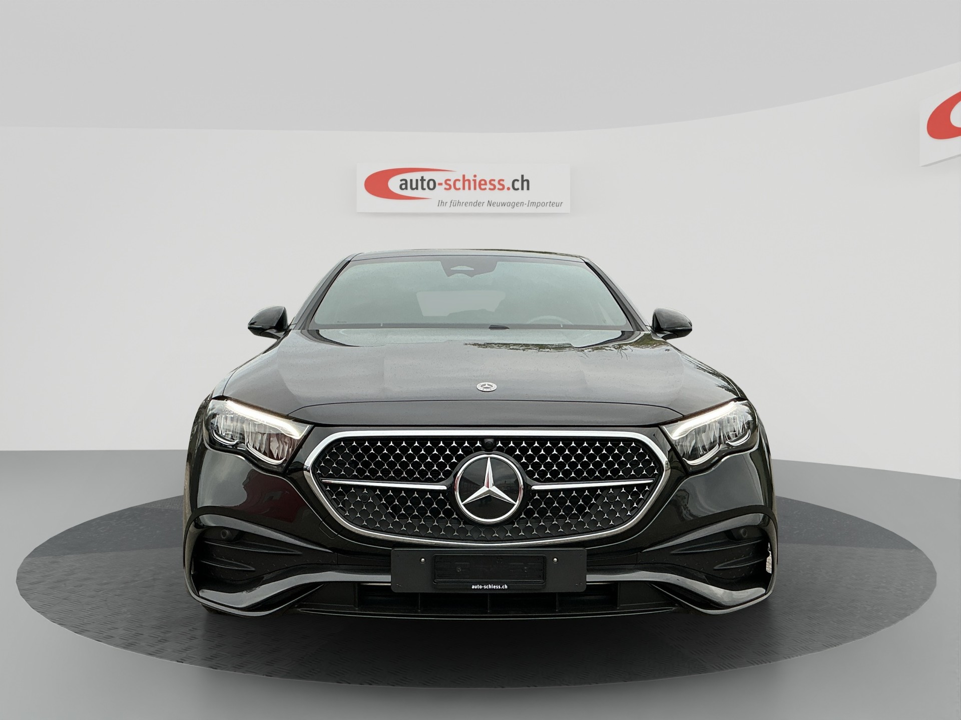 MERCEDES-BENZ E 200 9G-Tronic AMG Line-image-1