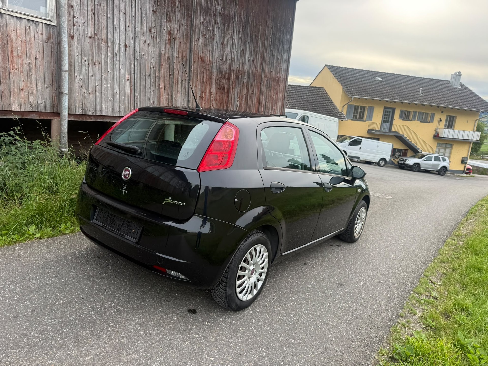 FIAT Punto 1.2 Pop Star-showroom-element-3