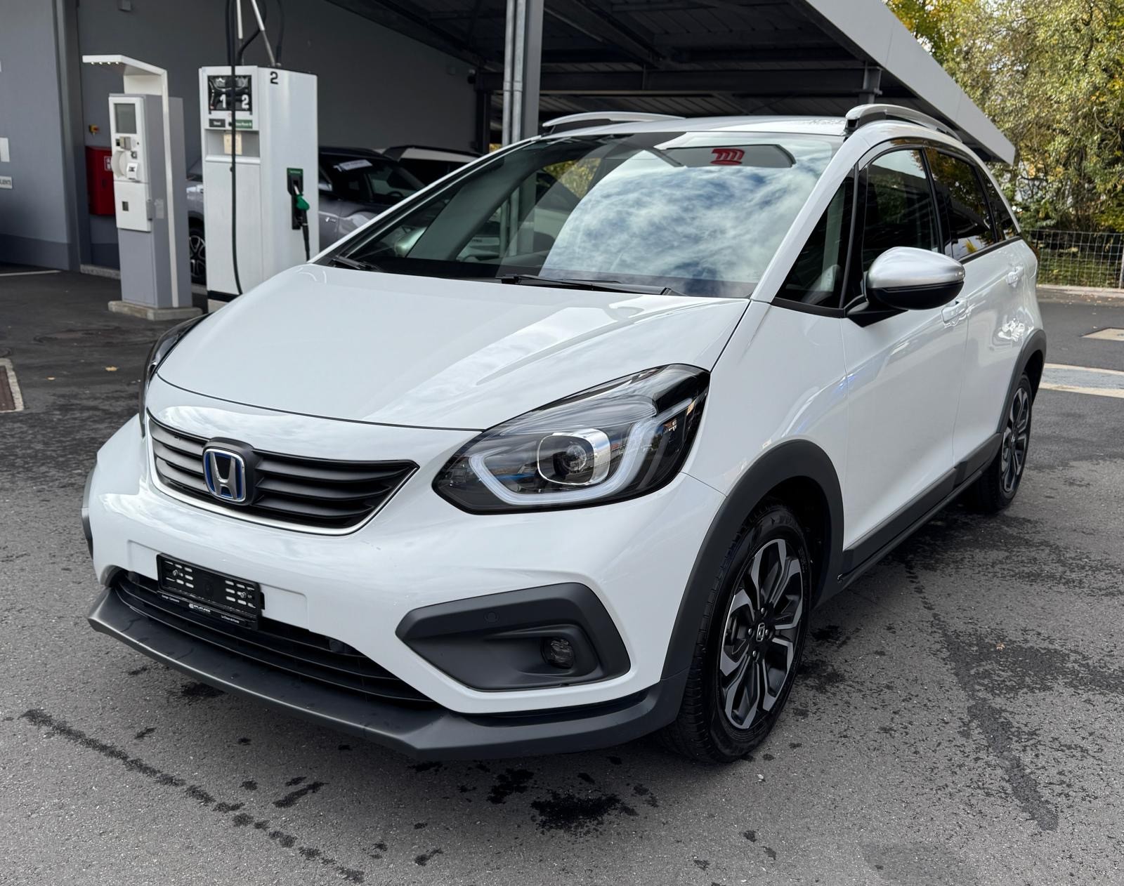 HONDA Jazz 1.5i-MMD Crosstar Executive E-CVT-image-3
