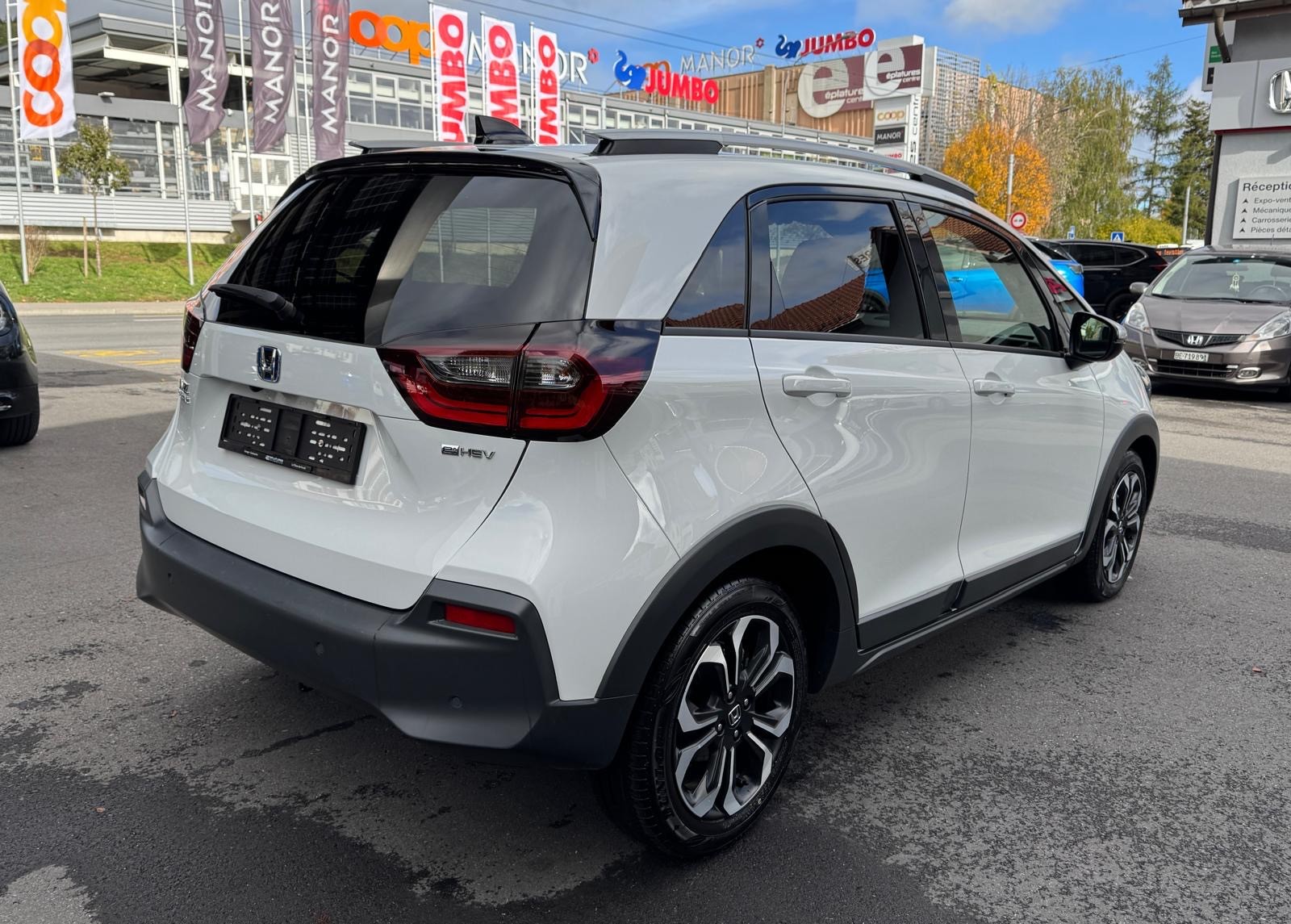 HONDA Jazz 1.5i-MMD Crosstar Executive E-CVT-image-7