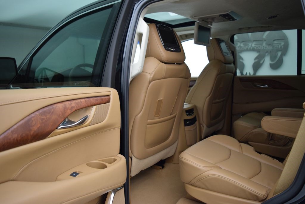 CADILLAC Escalade 6.2 Platinum-image-10
