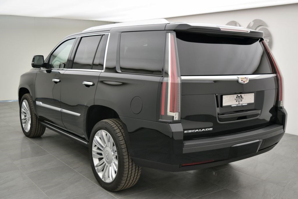 CADILLAC Escalade 6.2 Platinum-showroom-element-2