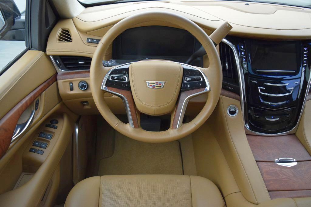 CADILLAC Escalade 6.2 Platinum-image-6