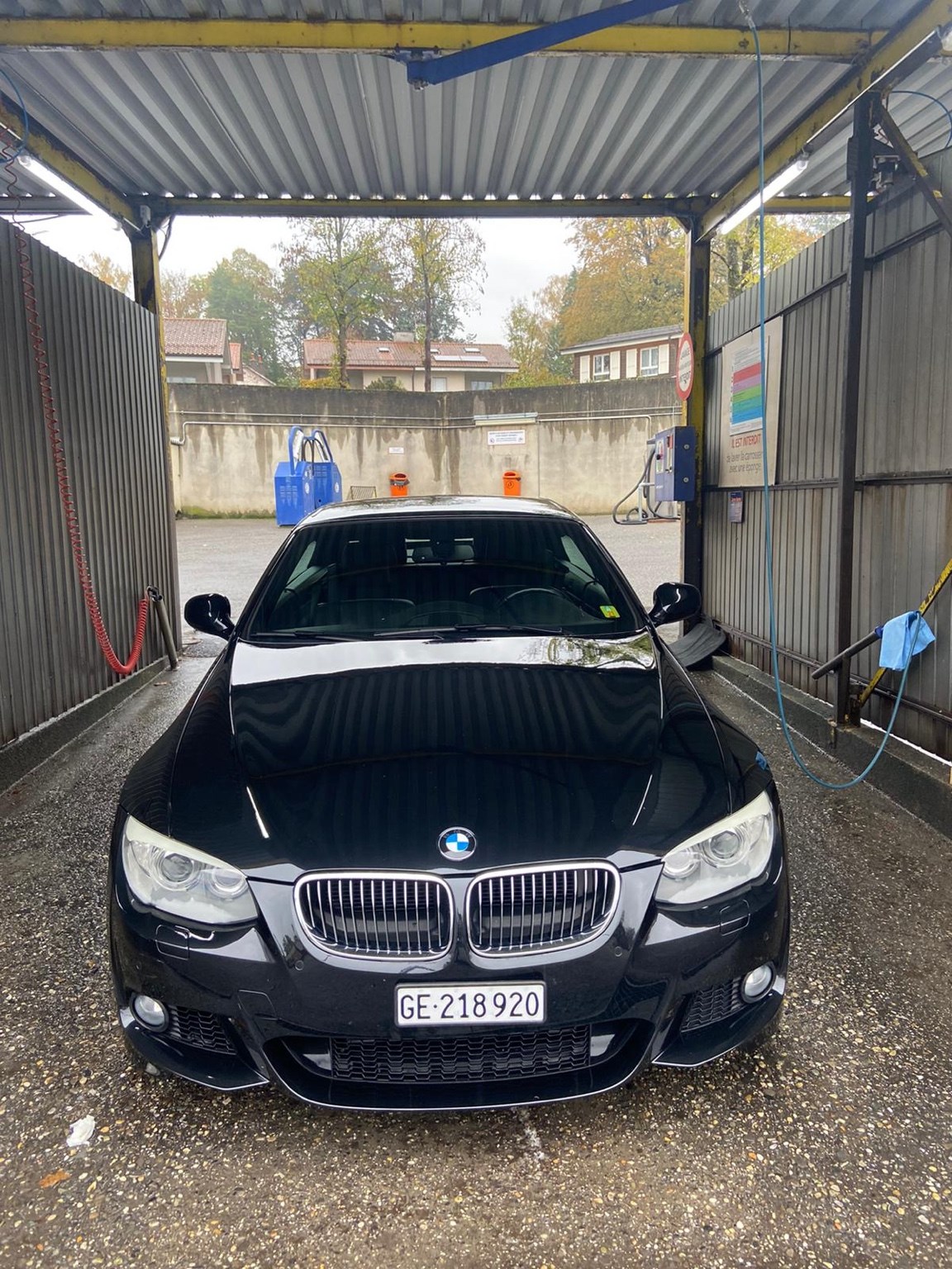 BMW 335i Cabriolet DSG-image-1