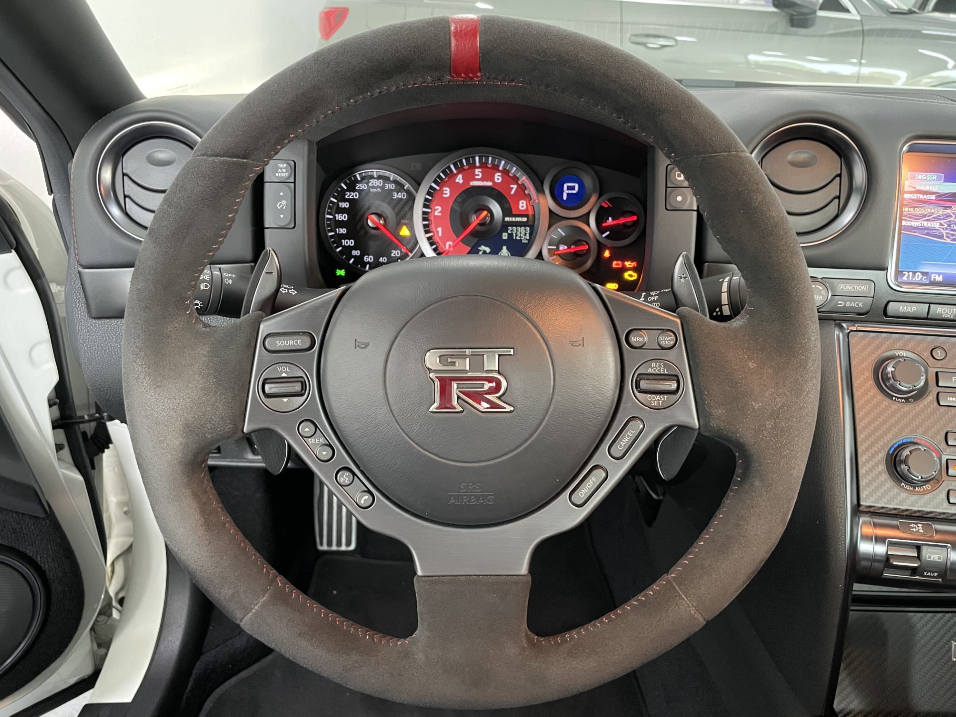 NISSAN GT-R 3.8 V6 Biturbo Nismo-image-13