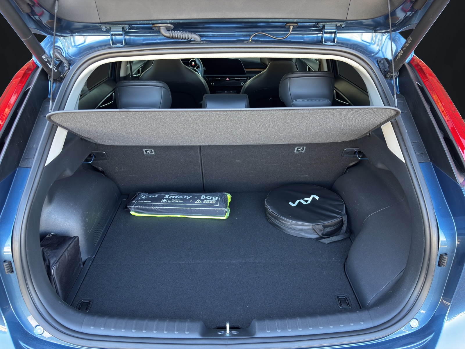 KIA Niro 1.6 GDi Plug-in Hybrid Style-image-15