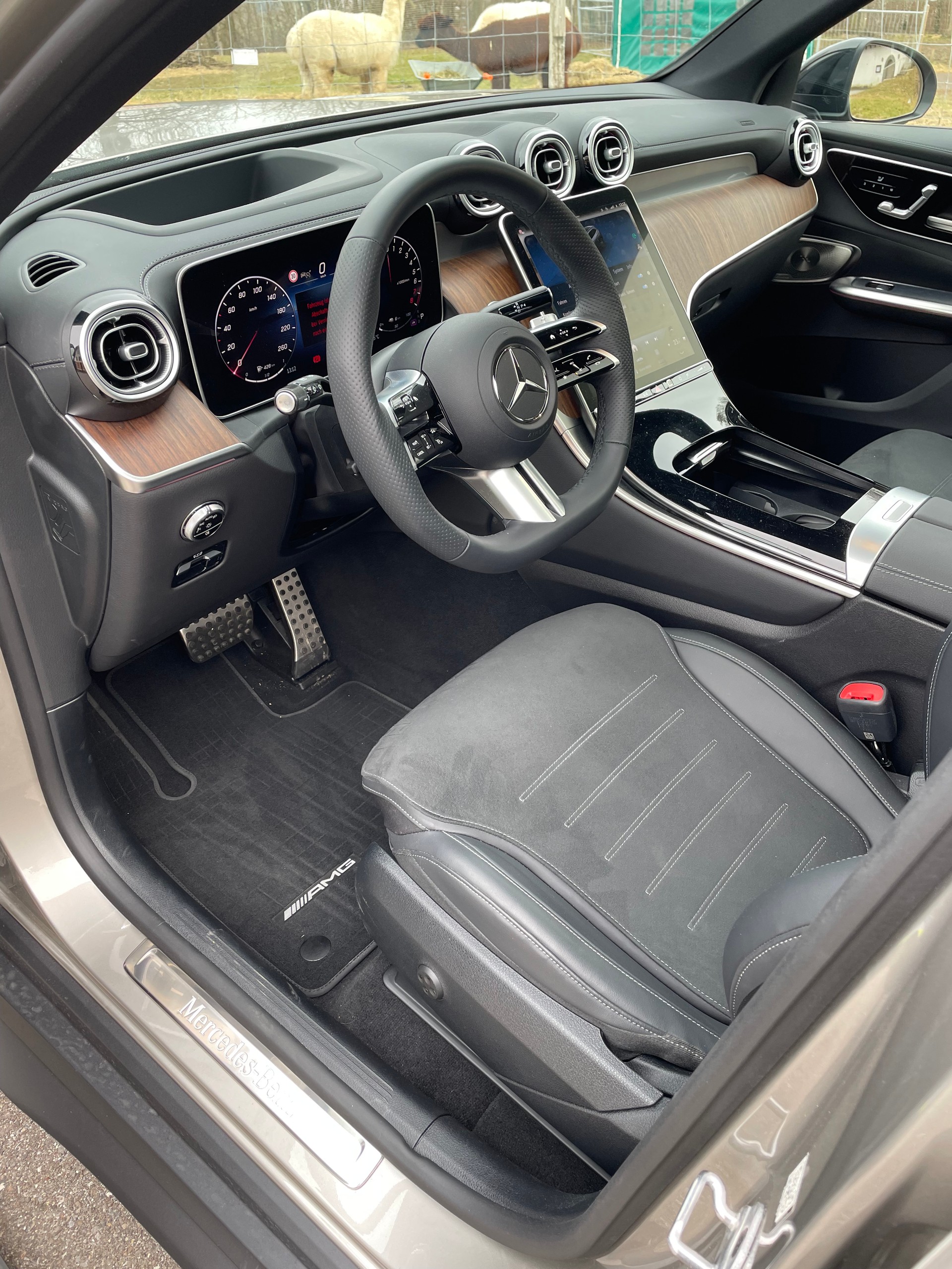 MERCEDES-BENZ GLC 400 e 4Matic Plugin Hybrid Benzin/Elektro-image-11