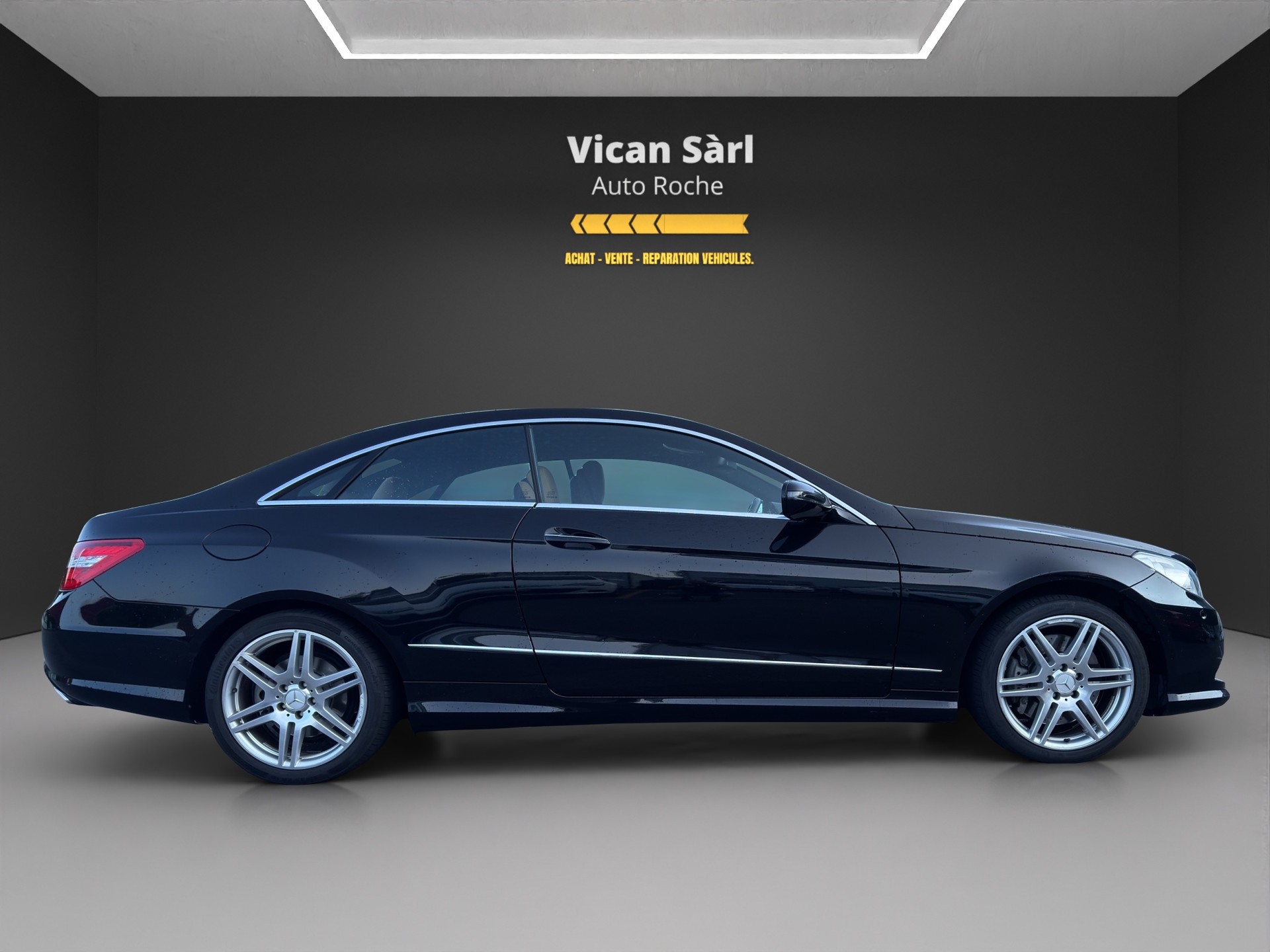 MERCEDES-BENZ E 500 7G-Tronic-image-4