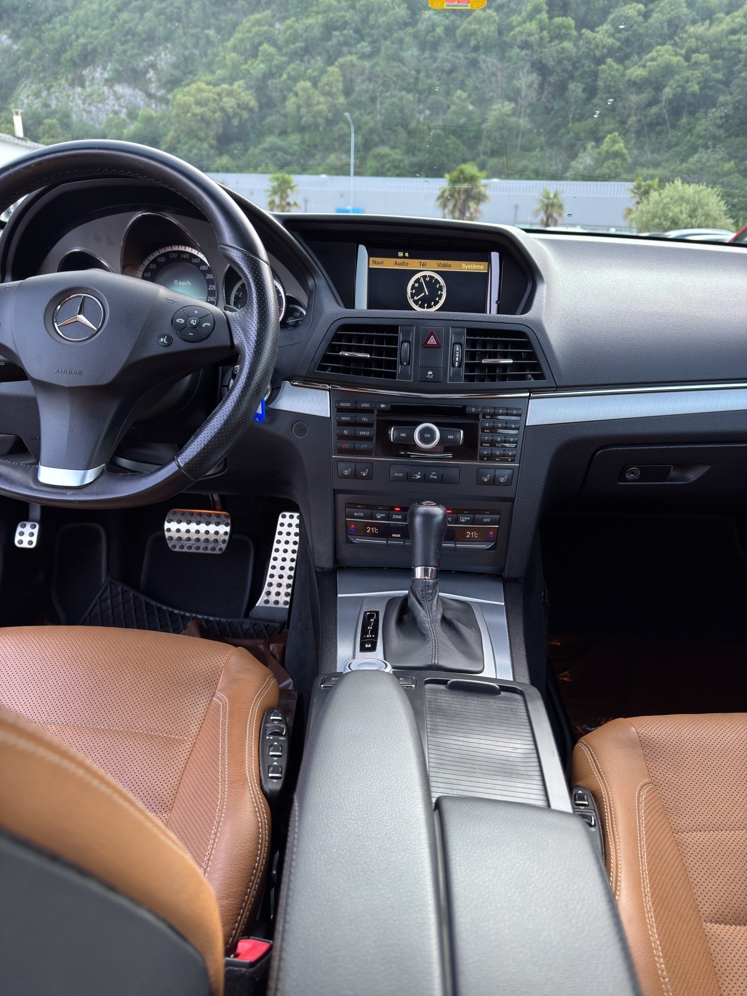 MERCEDES-BENZ E 500 7G-Tronic-image-14