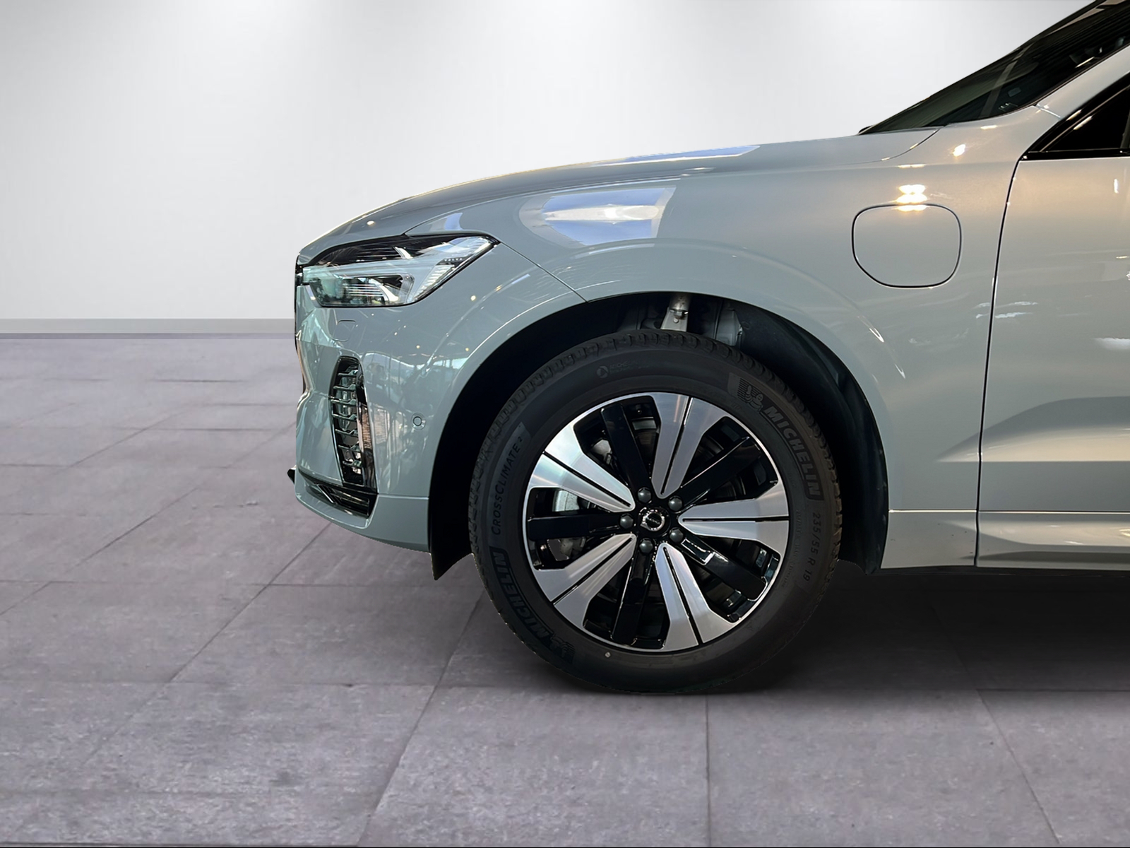 VOLVO XC60 2.0 T8 TE Plus Dark eAWD-image-2