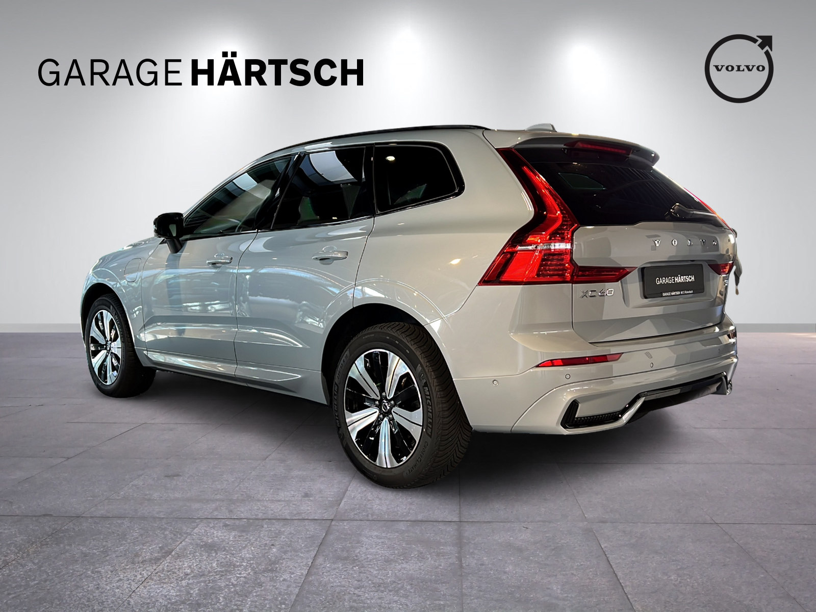 VOLVO XC60 2.0 T8 TE Plus Dark eAWD-image-3