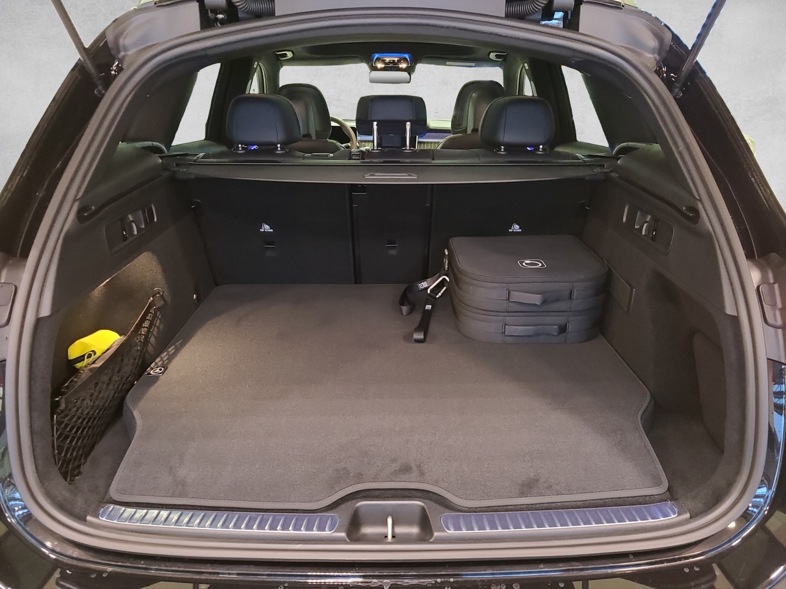 MERCEDES-BENZ GLC 400 e 4Matic 9G-Tronic-image-13