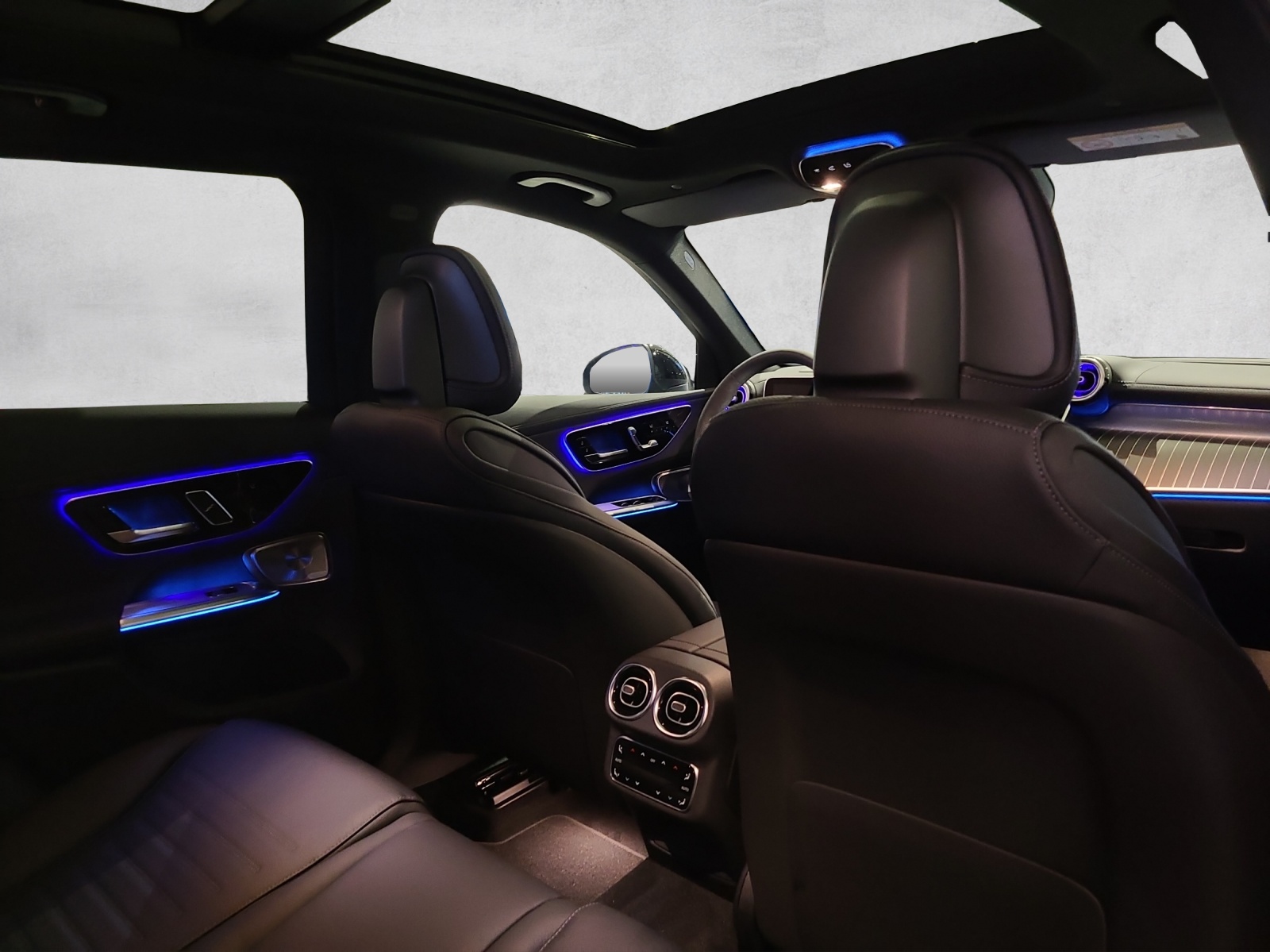 MERCEDES-BENZ GLC 400 e 4Matic 9G-Tronic-image-14