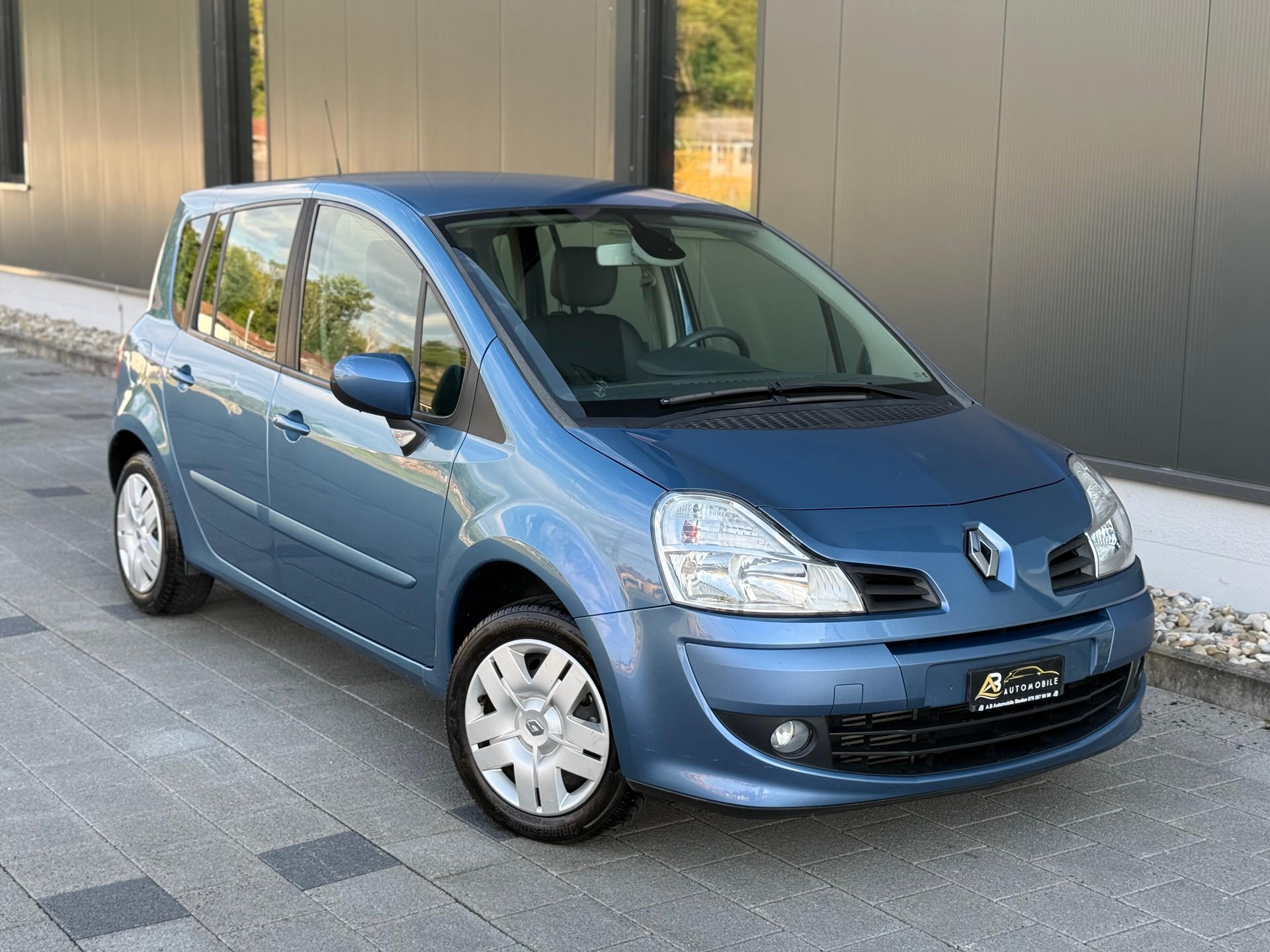RENAULT Modus 1.2 16V T Dynamique