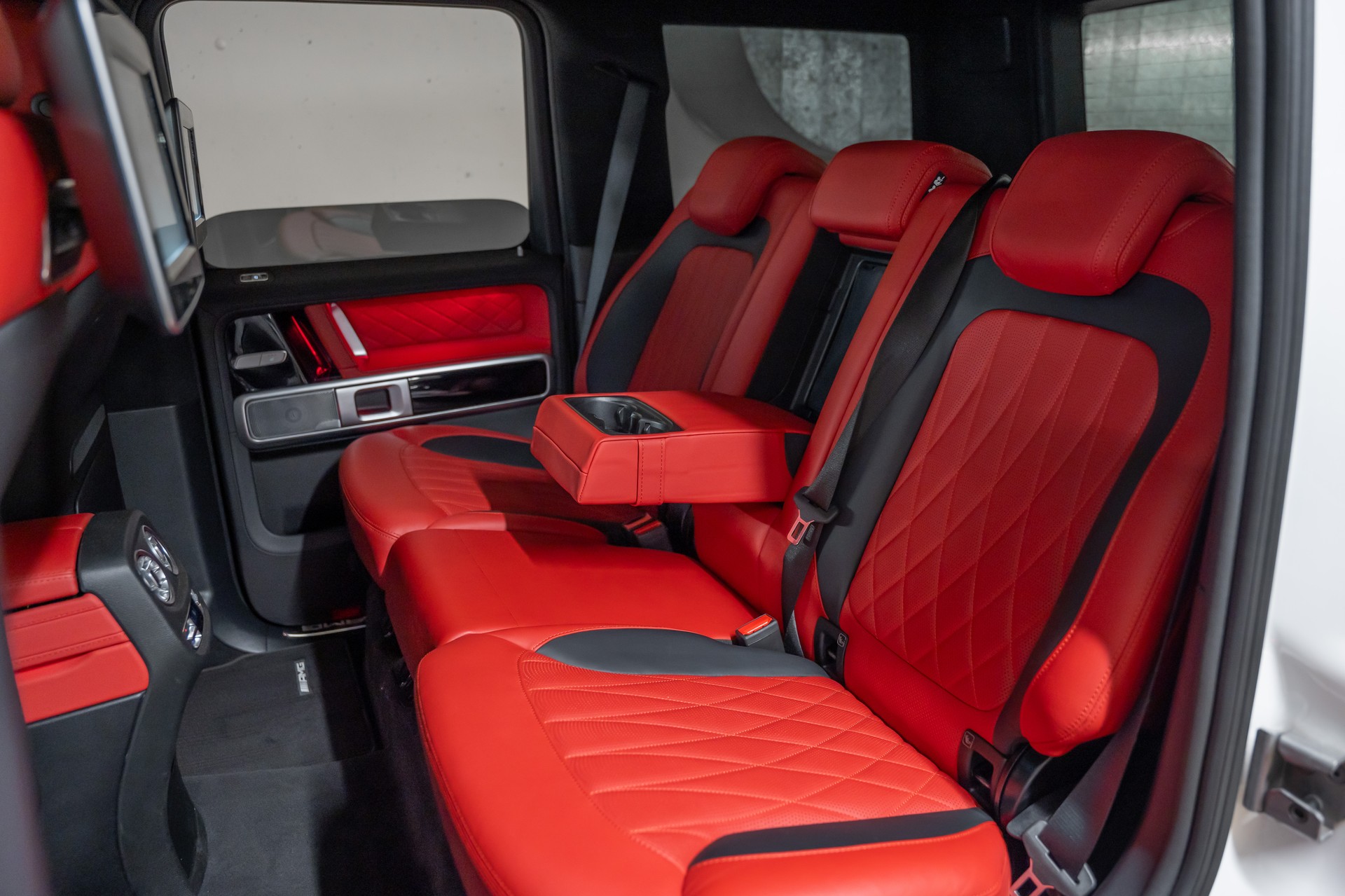 MERCEDES-BENZ G 63 AMG Speedshift Plus G-Tronic-image-12