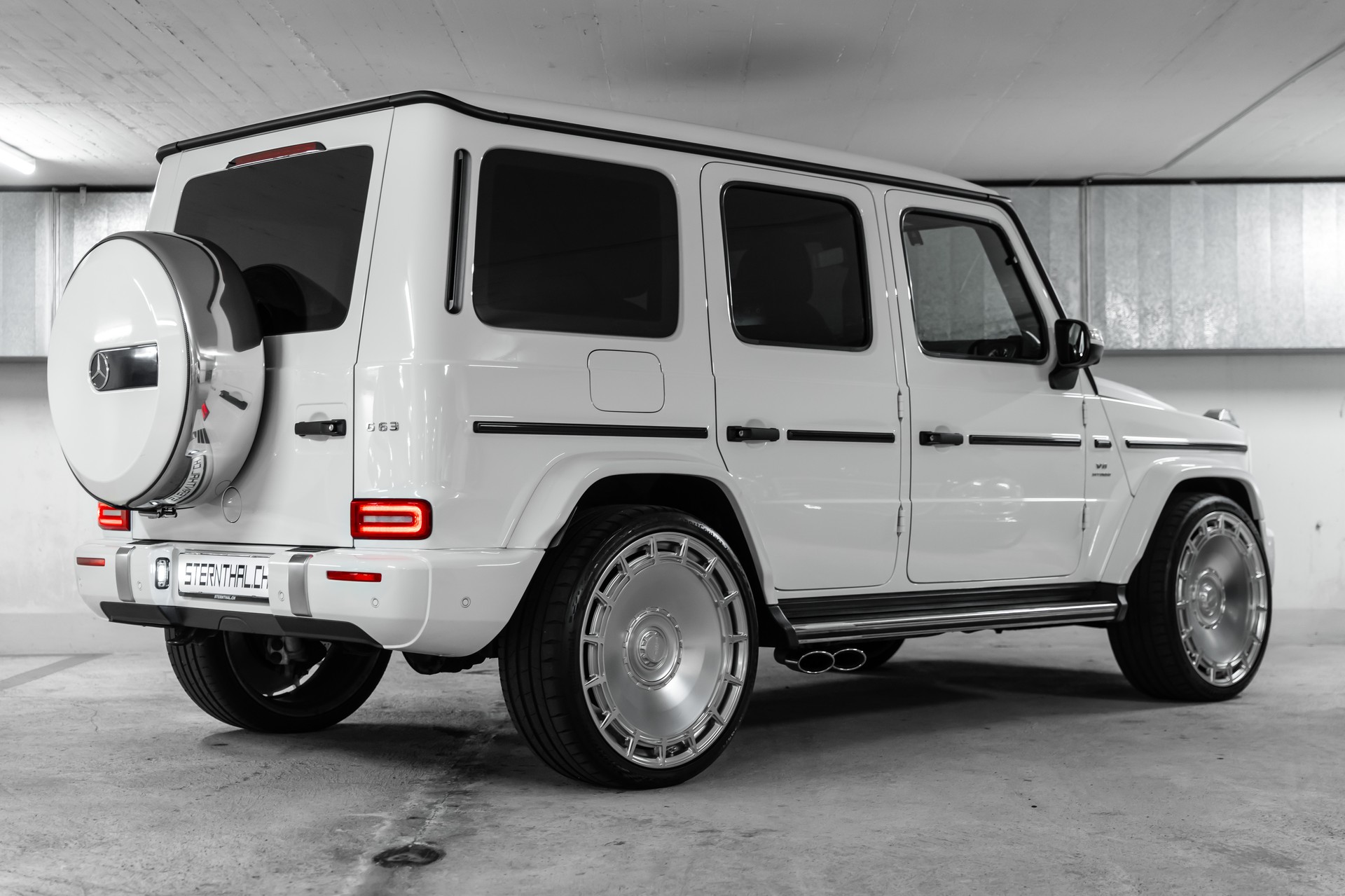 MERCEDES-BENZ G 63 AMG Speedshift Plus G-Tronic-image-4