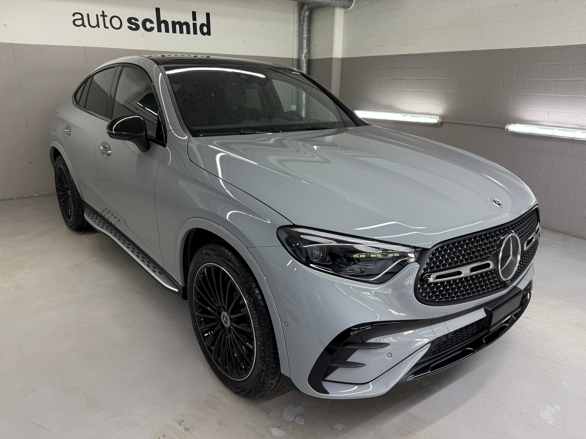 MERCEDES-BENZ GLC 200 4MATIC Coupe-showroom-element-1