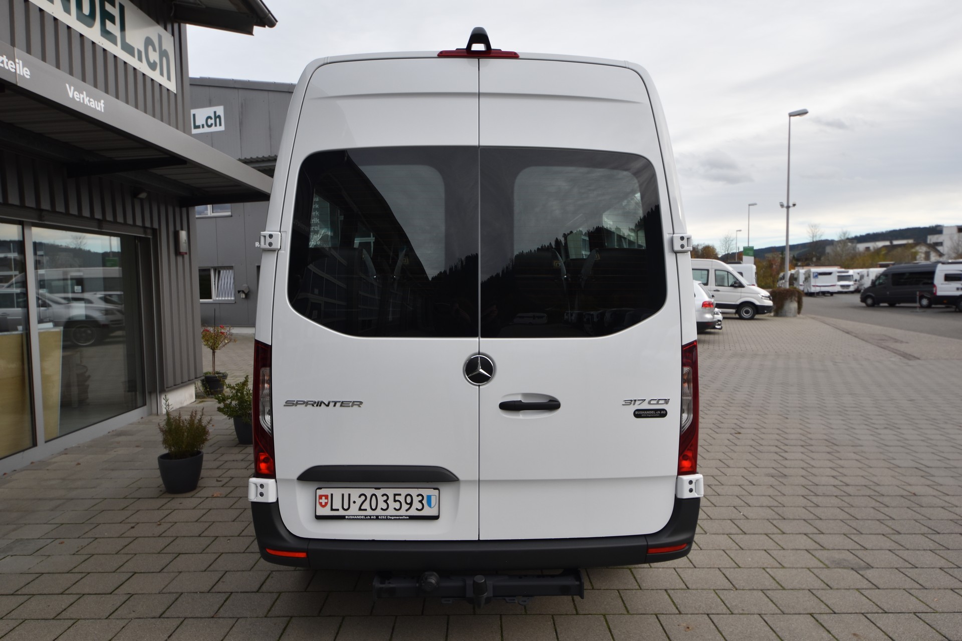 MERCEDES-BENZ 317 CDI Kleinbus (D23)-image-3