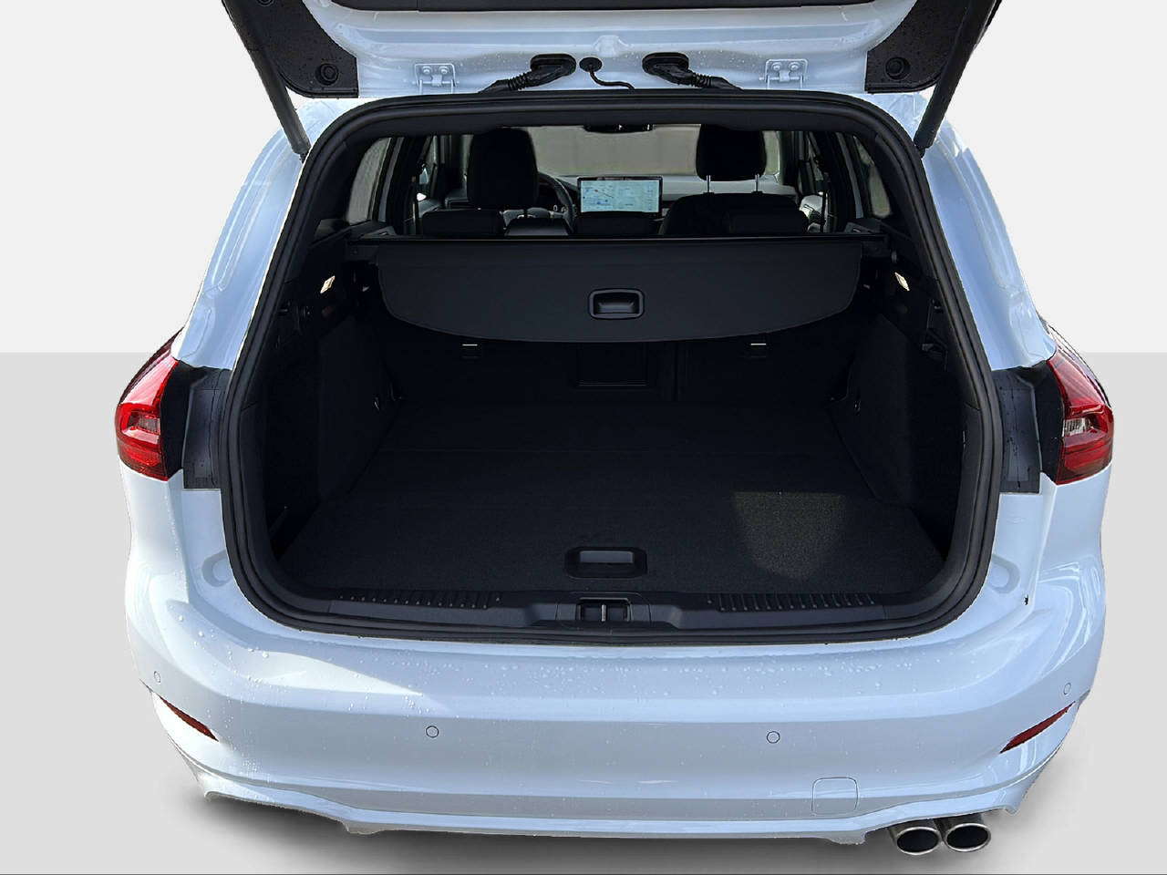 FORD Focus Station Wagon 1.0i EcoB Hybrid 155 ST-Line X-image-13