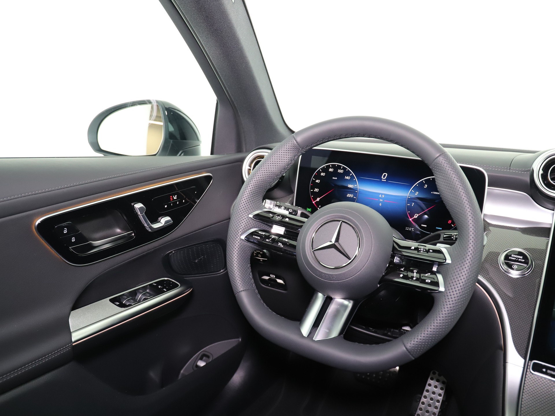 MERCEDES-BENZ GLC 200 4Matic 9G-Tronic-image-12