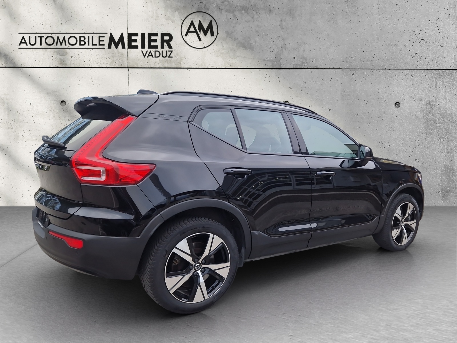 VOLVO XC40 P6 Core-image-9