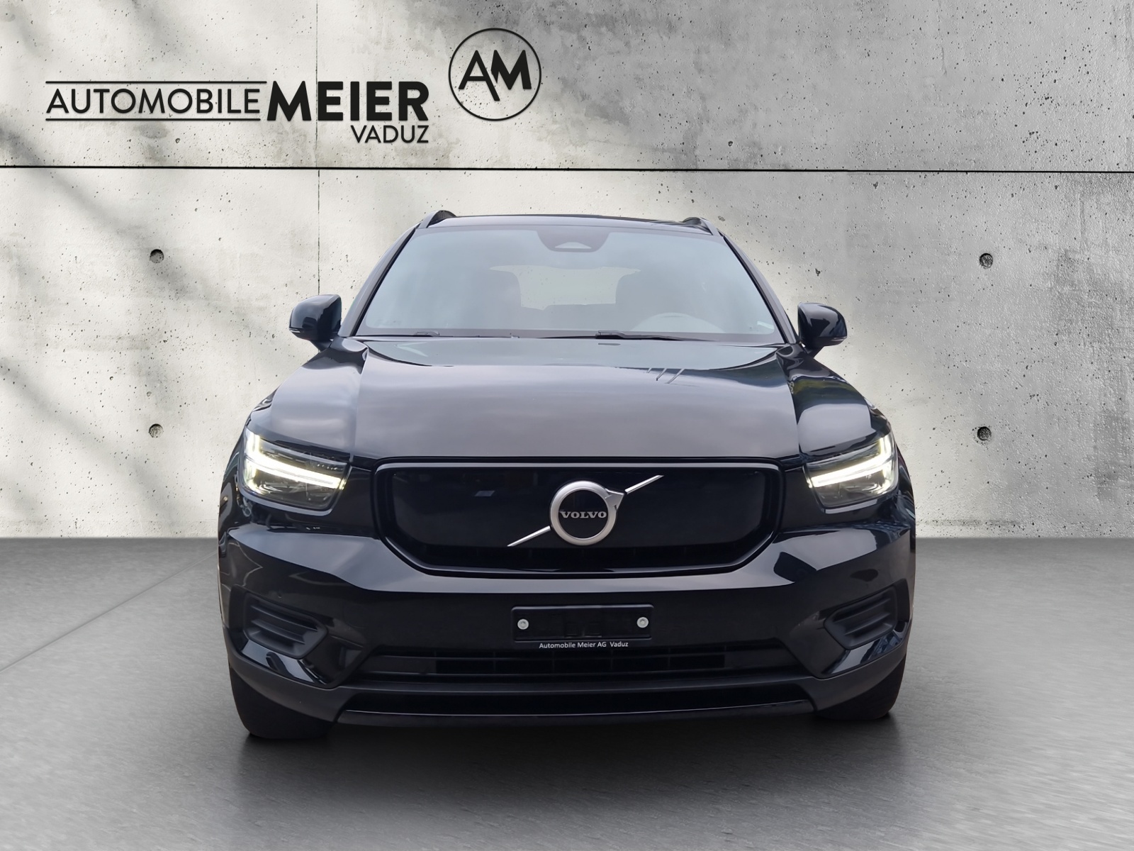 VOLVO XC40 P6 Core-showroom-element-3