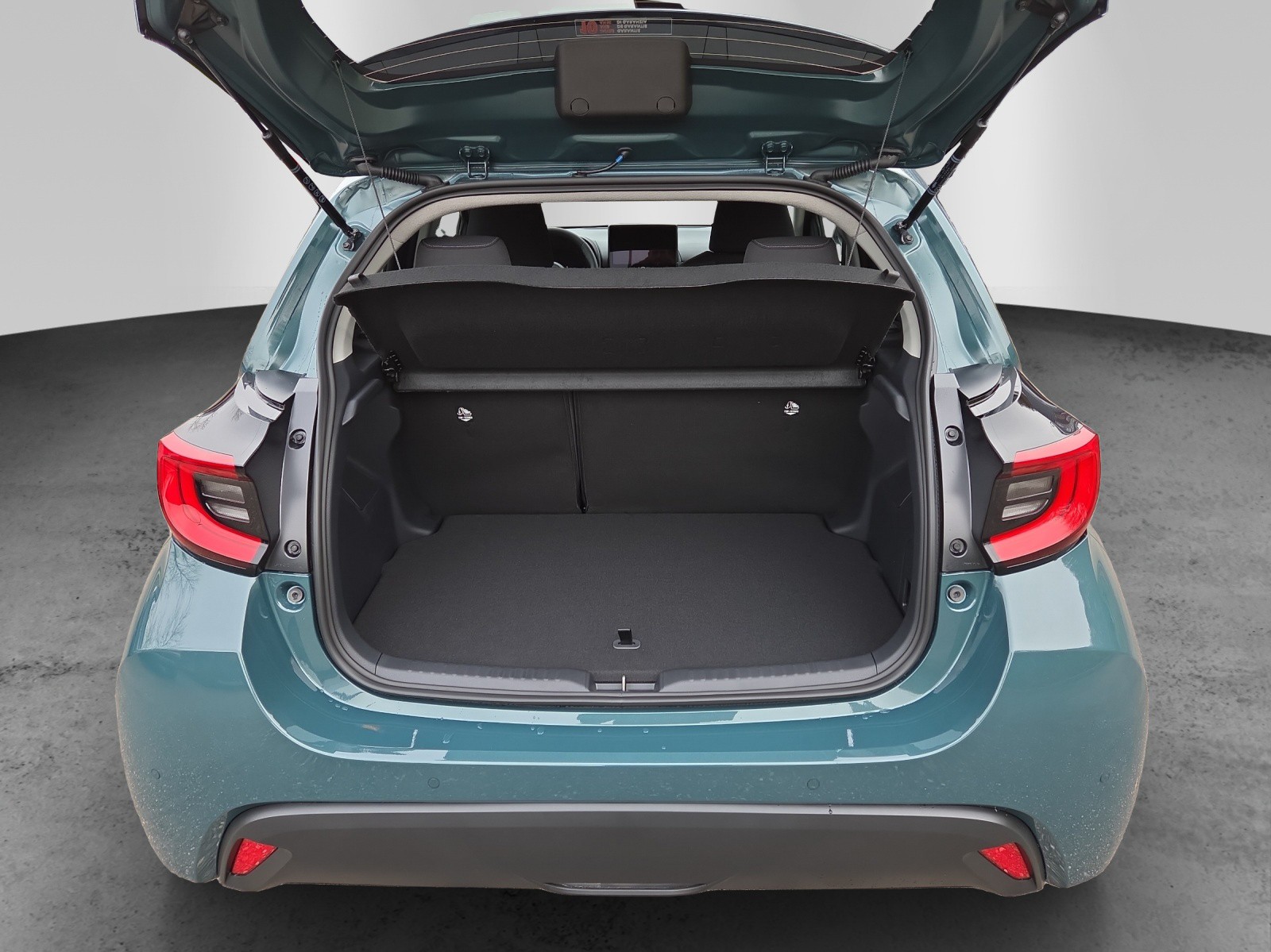 TOYOTA Yaris 1.5 Trend e-CVT-image-9