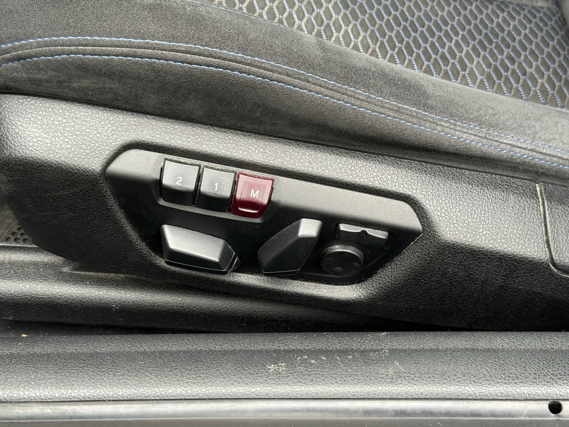 BMW M135i-image-15