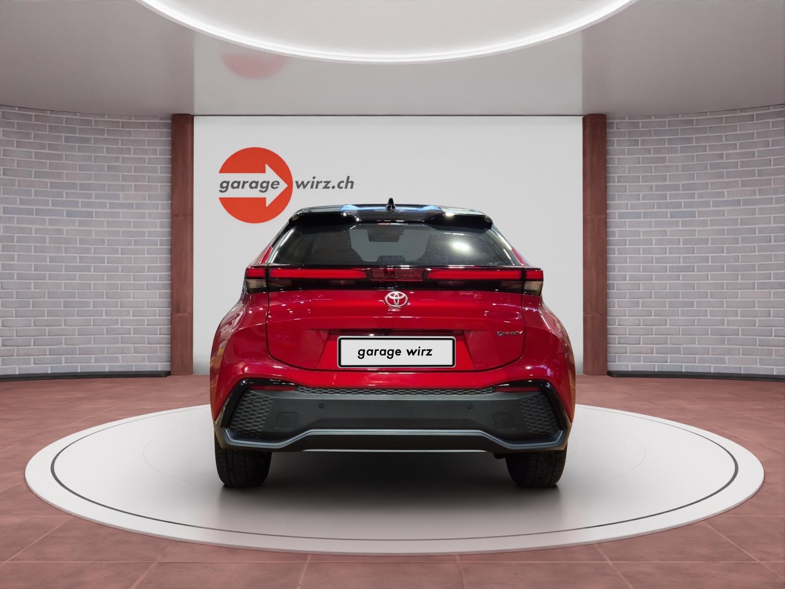 TOYOTA C-HR 2.0 PHEV Style inkl. Gratisservice 4 Jahre / 60000 Km ab 1. IV-image-3