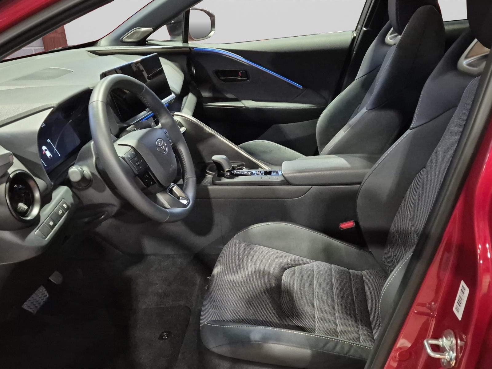 TOYOTA C-HR 2.0 PHEV Style inkl. Gratisservice 4 Jahre / 60000 Km ab 1. IV-image-7