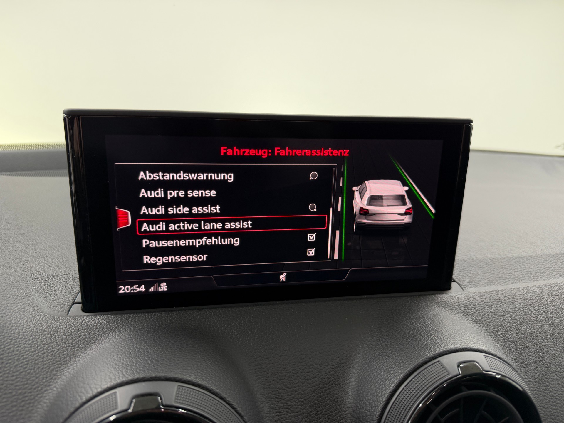 AUDI Q2 2.0 TDI S-Line 190PS Edition # 1 (Quantum Grey) quattro S-tronic / RF-Kamera / Head-Up-Display / virtual cockpit /-image-17