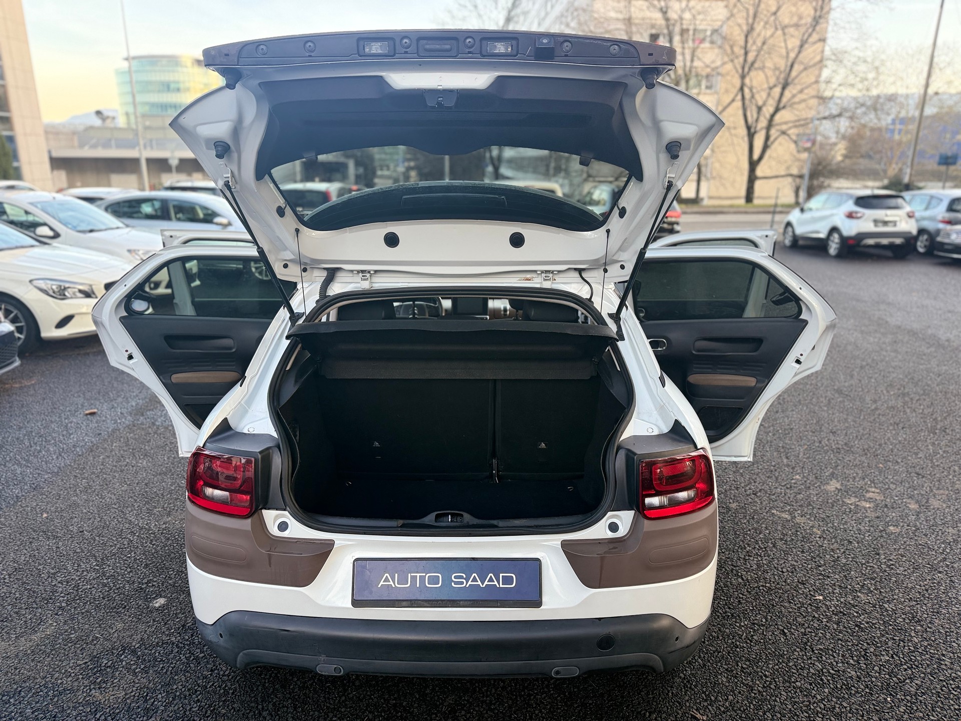 CITROEN C4 Cactus 1.2 e-THP Feel-image-13