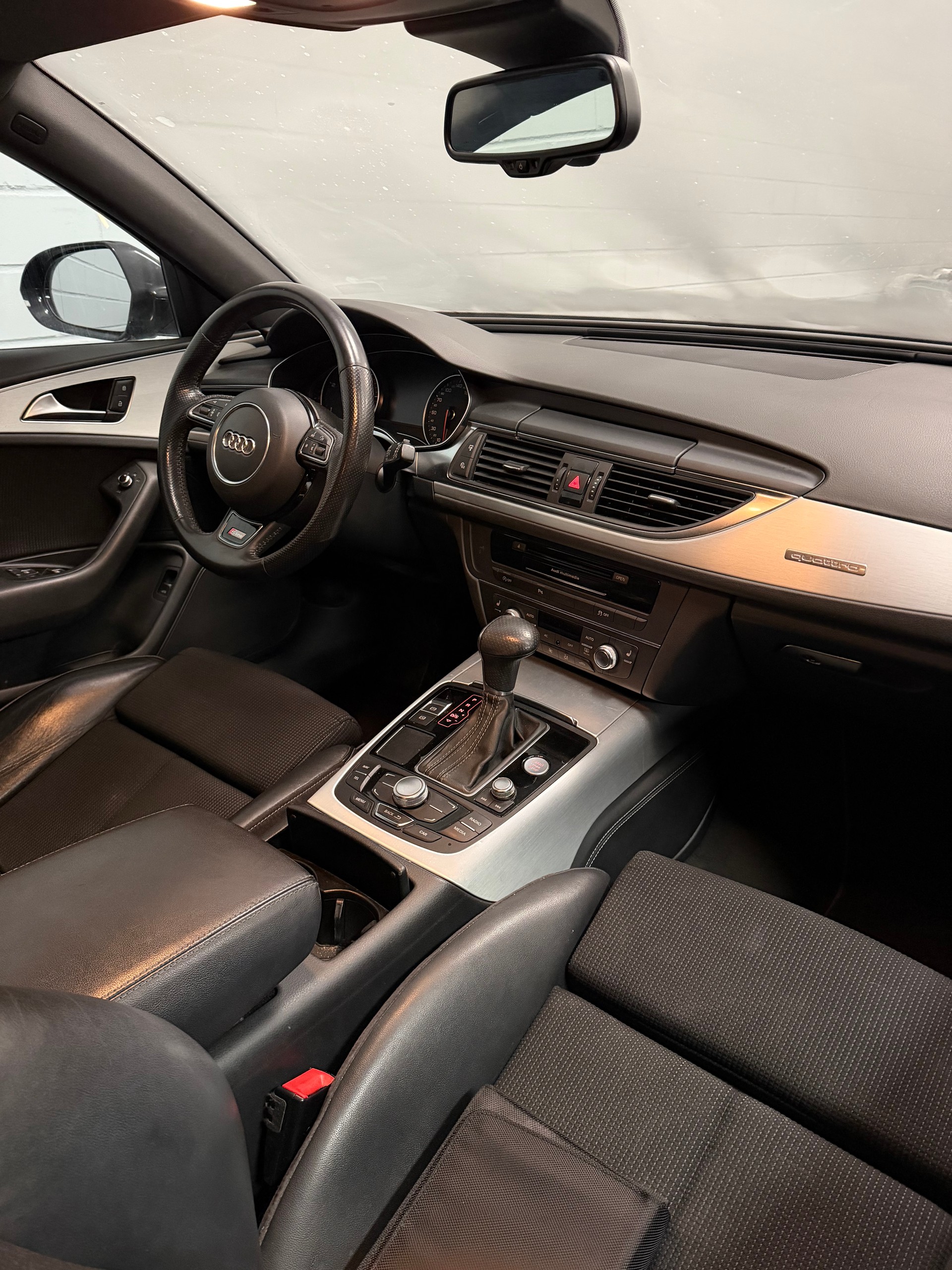 AUDI A6 Avant 3.0 TDI V6 quattro S-tronic-image-8