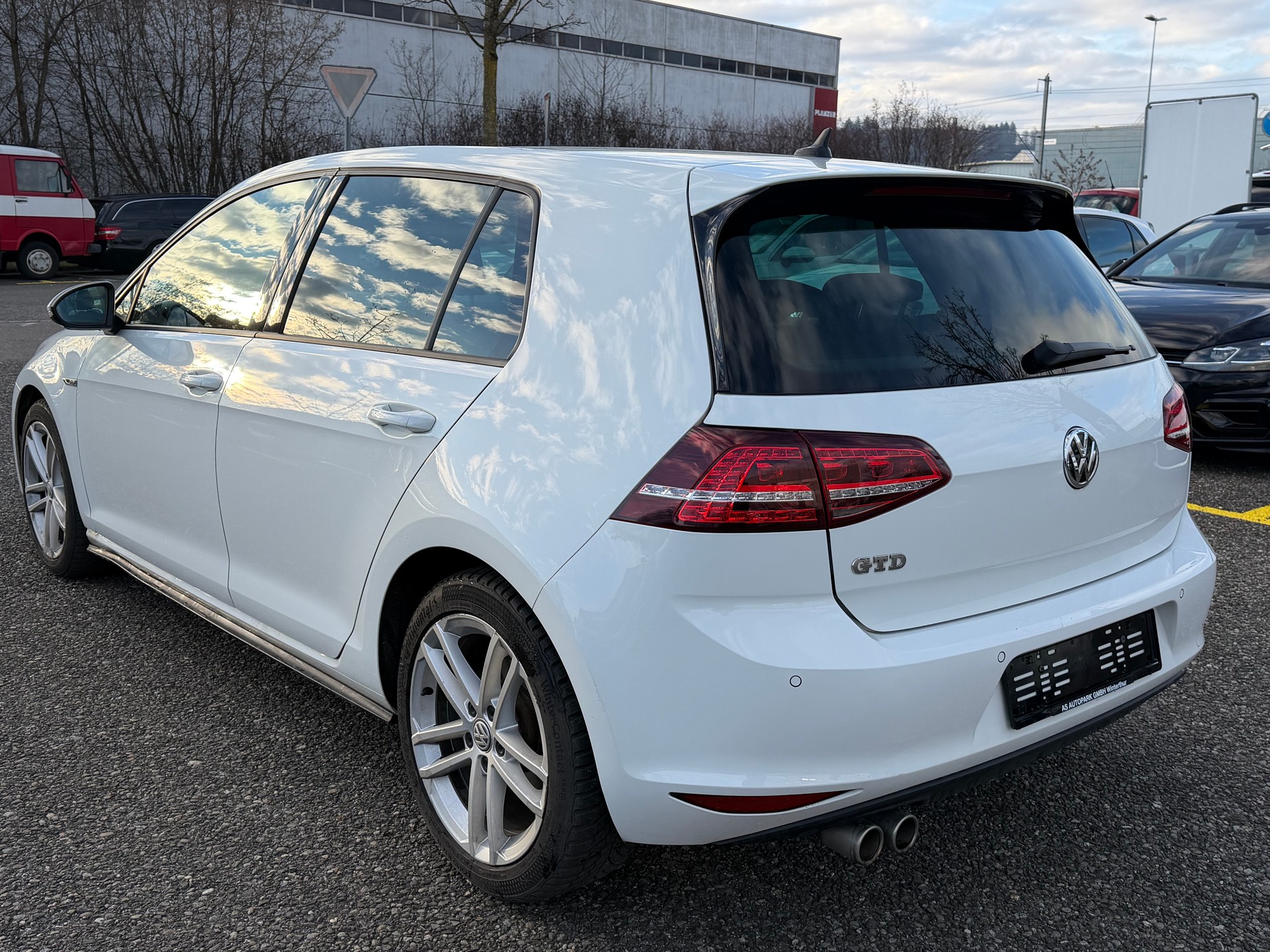 VW Golf 2.0 TDI GTD DSG-image-6