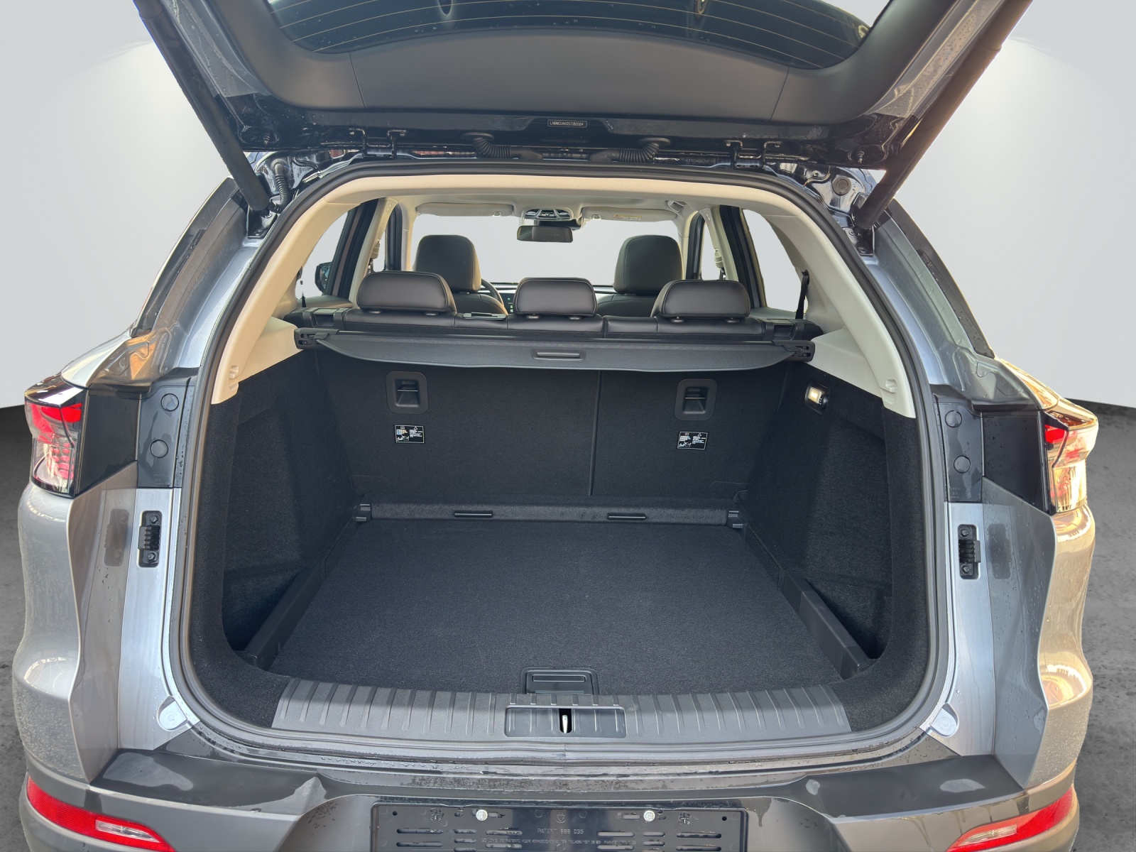 BAIC X7 1.5 Premium-image-11
