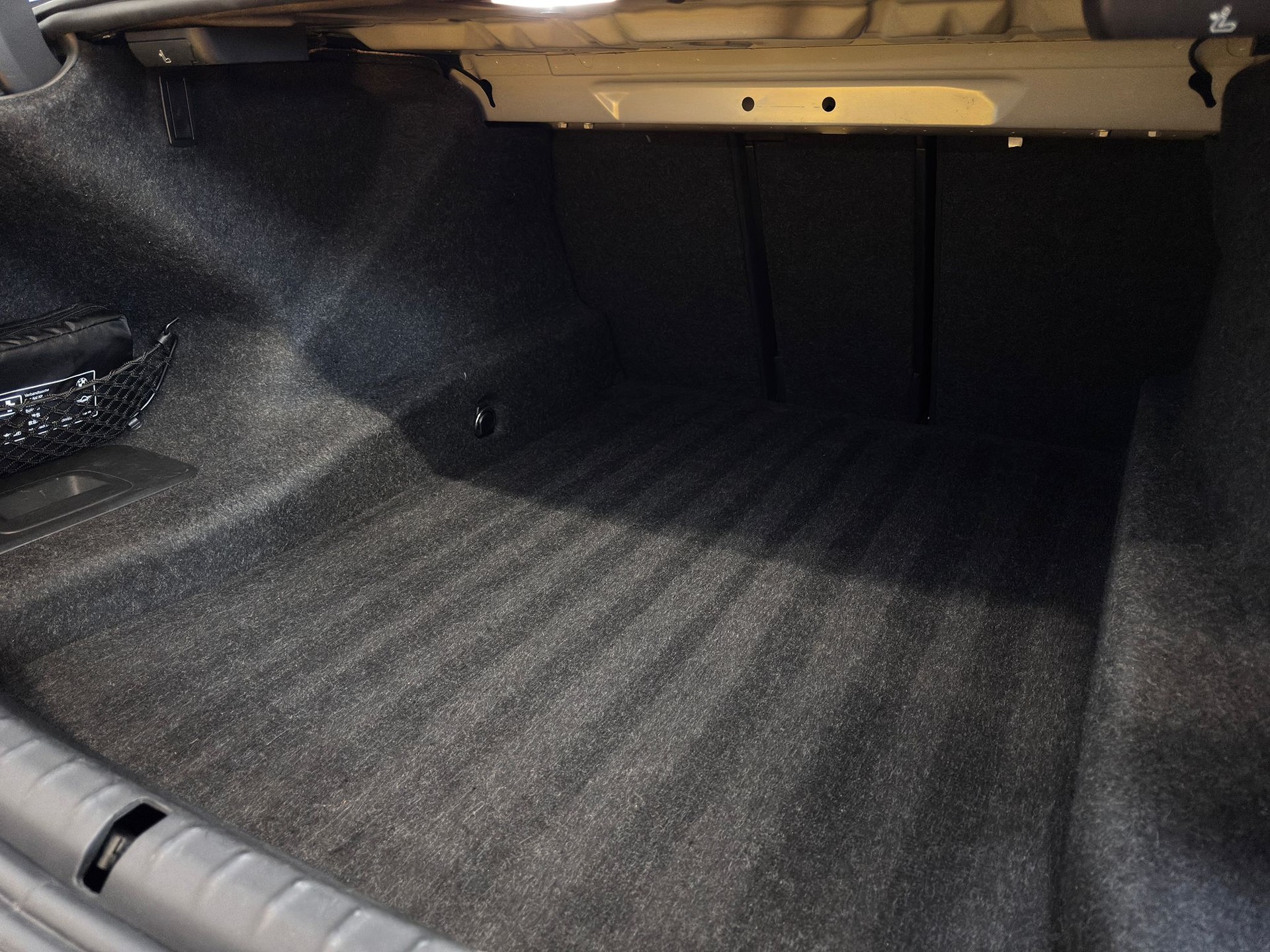 BMW M550i xDrive SAG-image-15