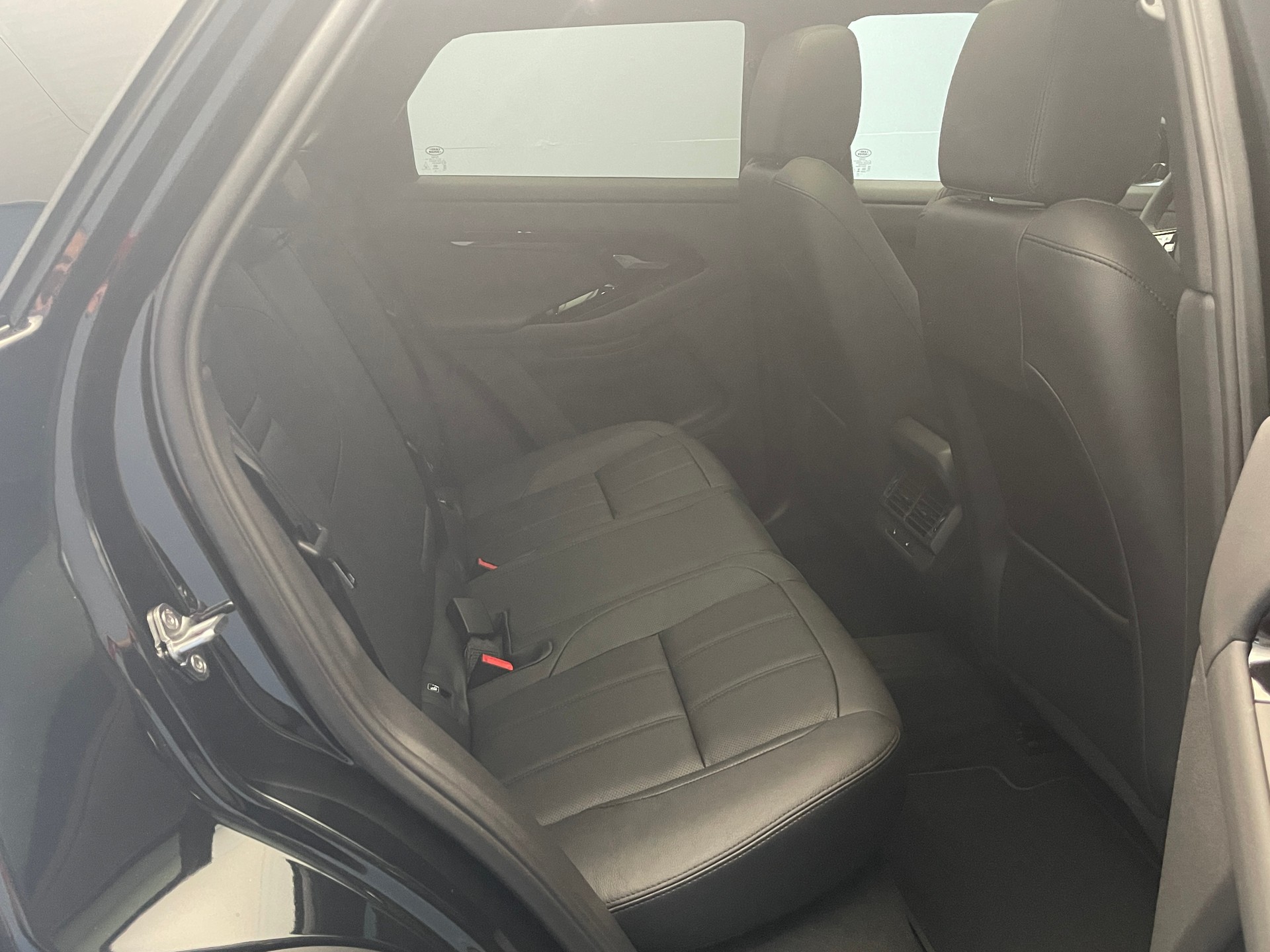 LAND ROVER Range Rover Evoque 1.5 T 270e S-image-9