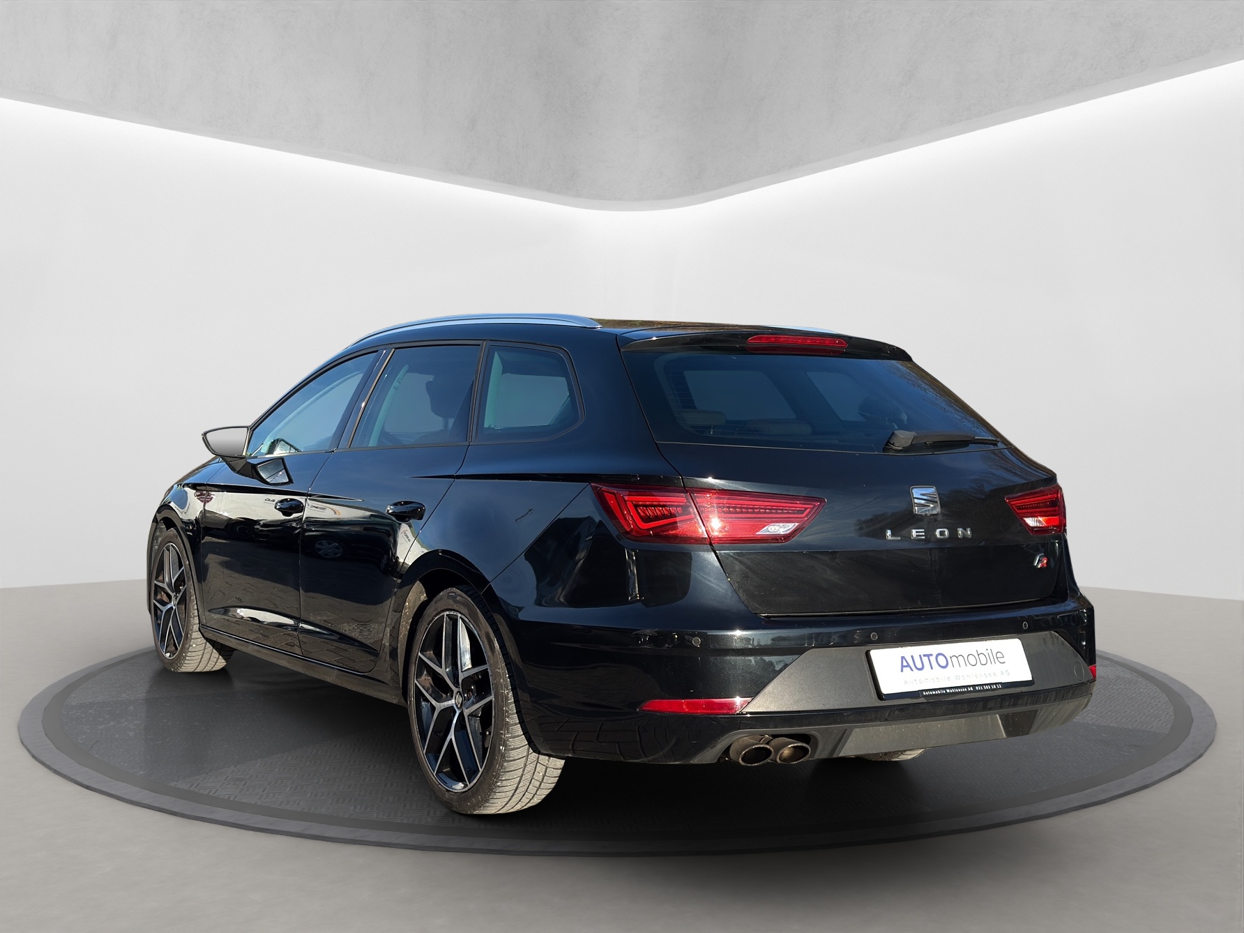 SEAT Leon ST 1.4 TSI ACT FR-image-6