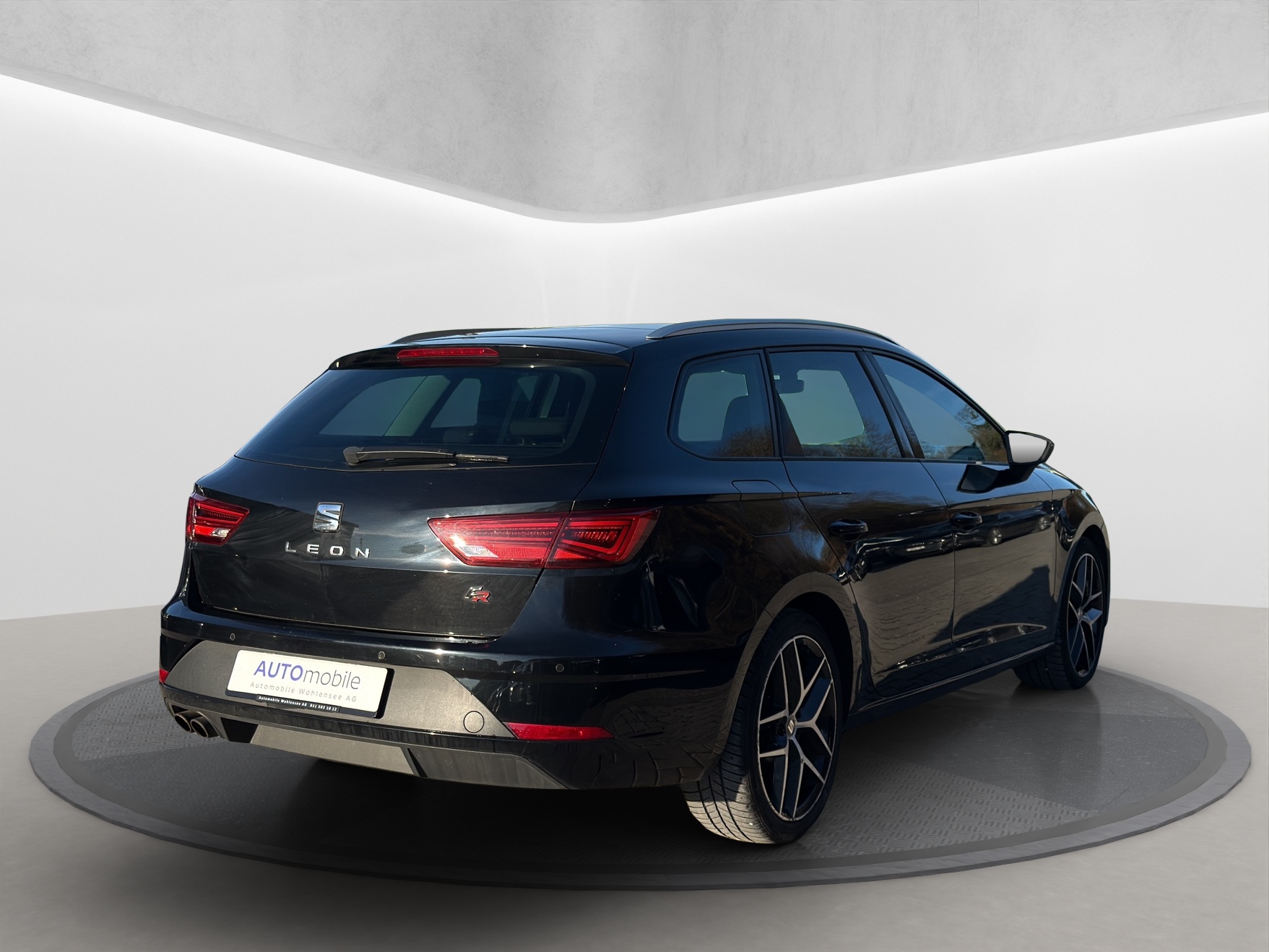 SEAT Leon ST 1.4 TSI ACT FR-image-4