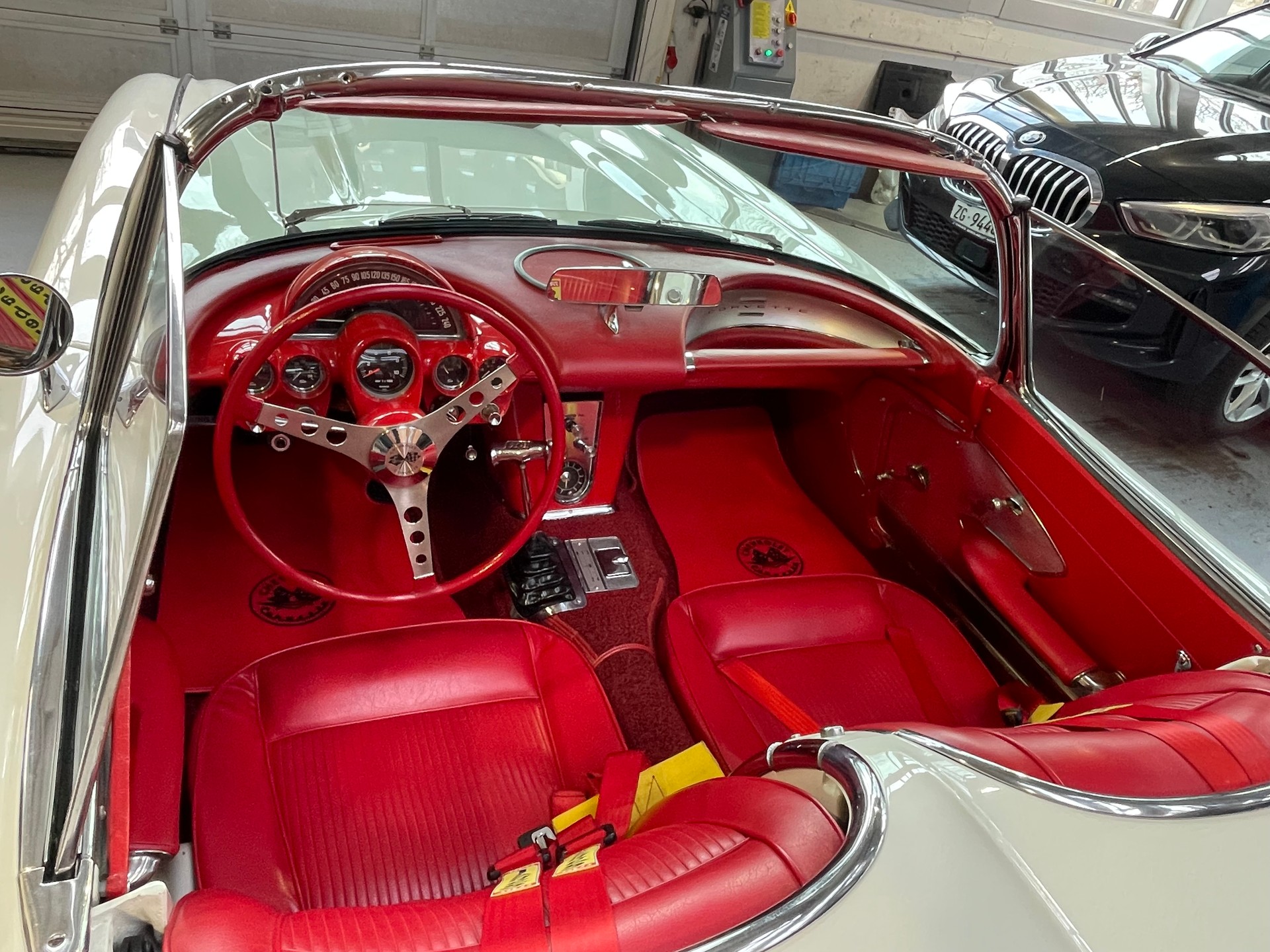 CHEVROLET CORVETTE-image-5
