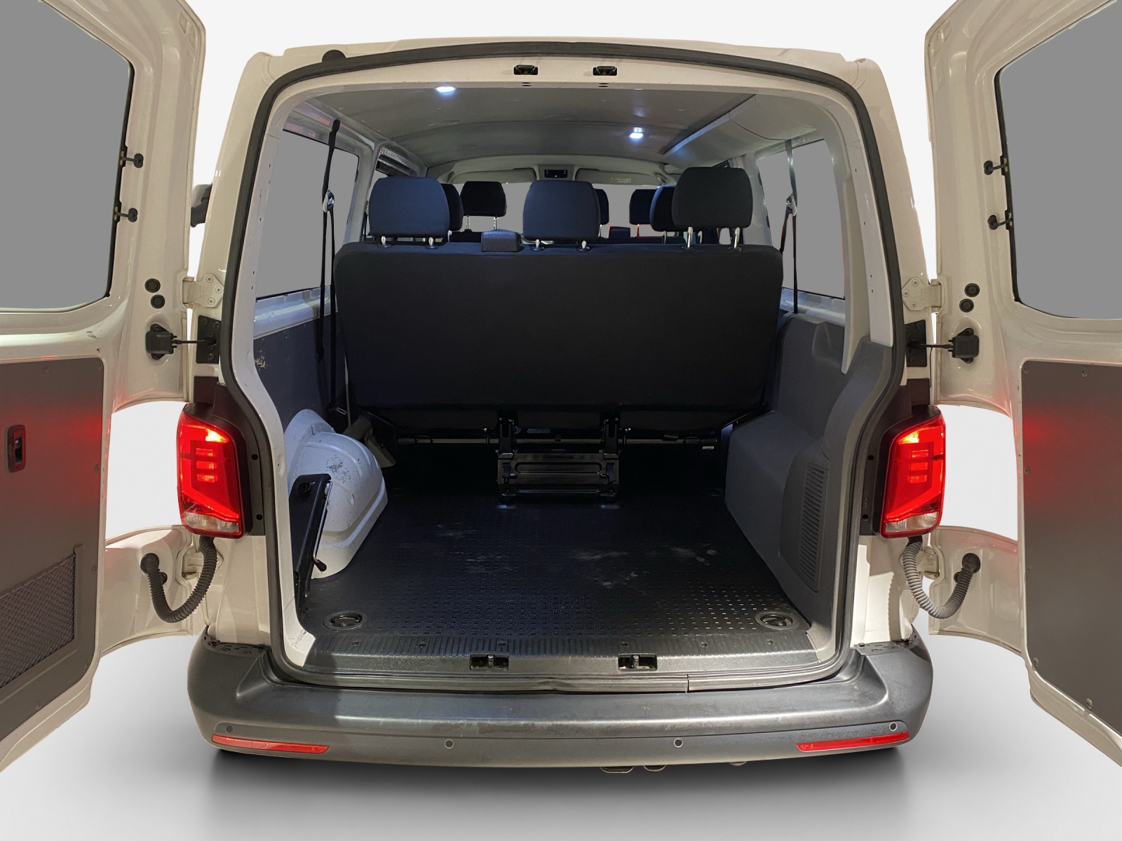 VW T6.1 2.0 TDI 4Motion-image-12