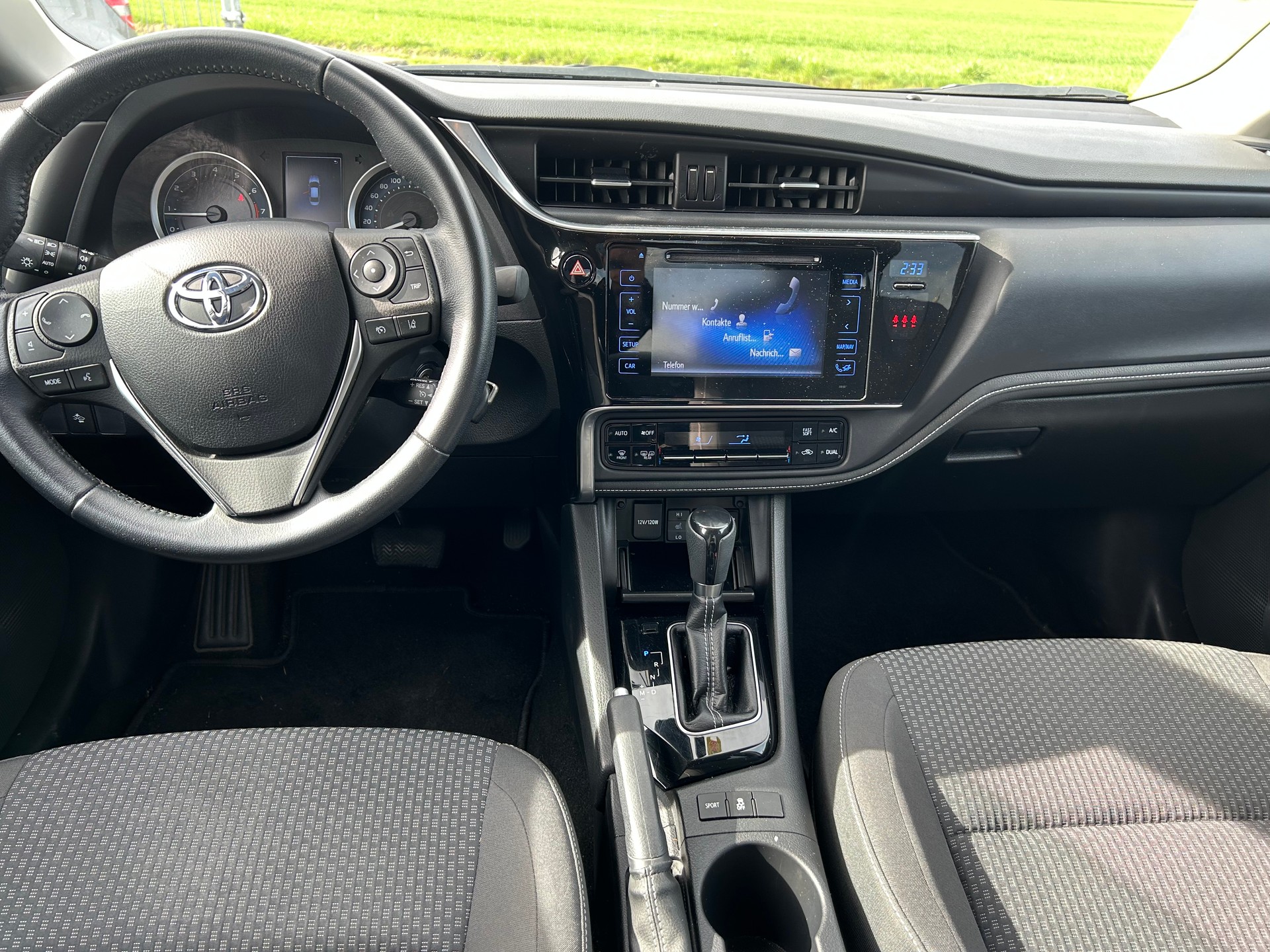 TOYOTA Corolla 1.6-image-6