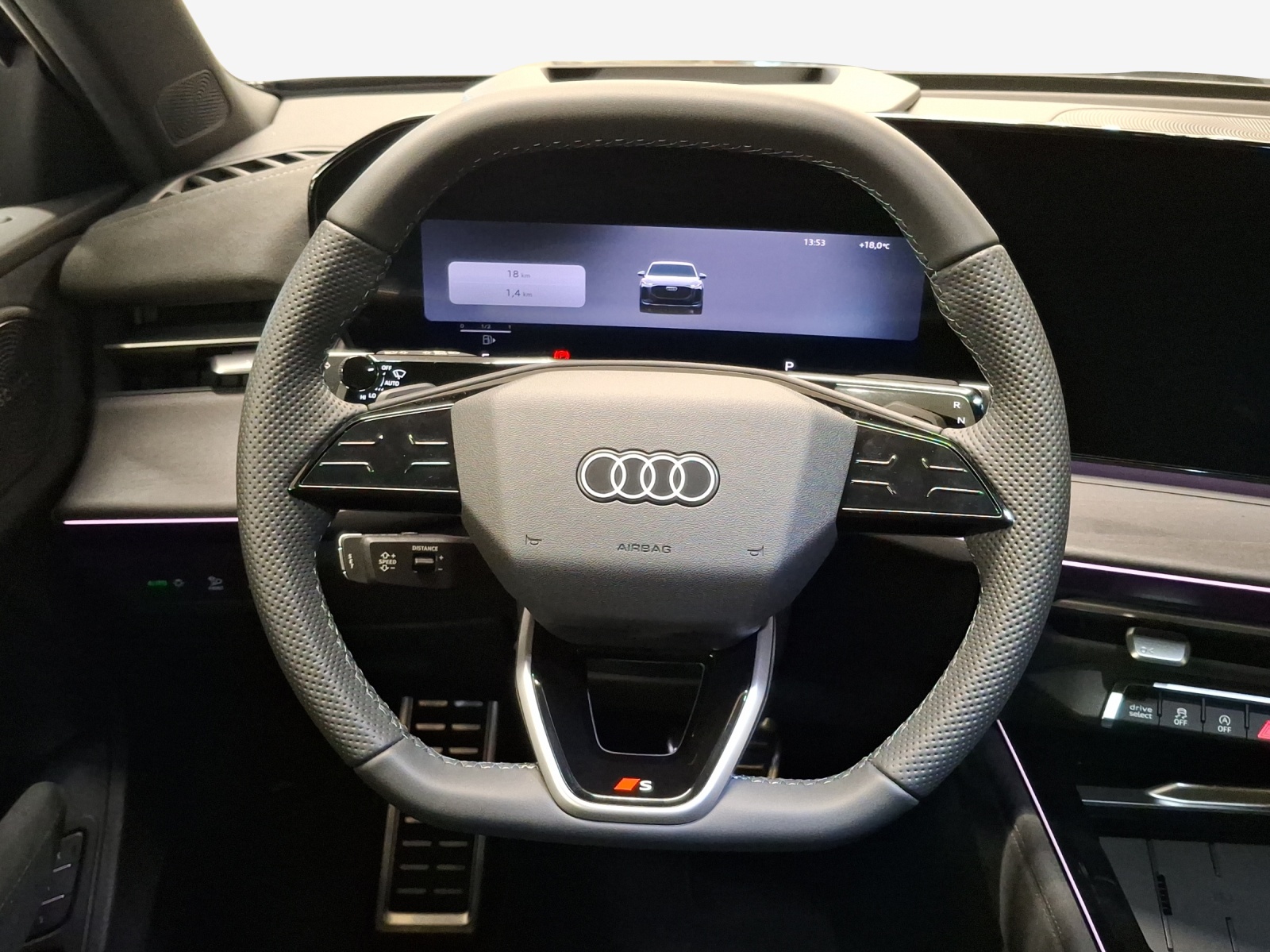 AUDI Q3 Sportback TFSI quattro 195 kW S tronic-image-9