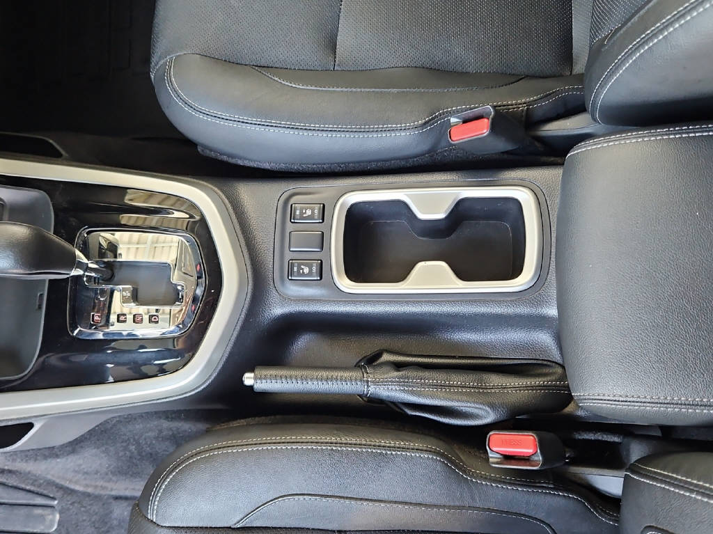 RENAULT Alaskan Pick-up 2.3 dCi 190 TwinTurbo Int. 4x4-image-6