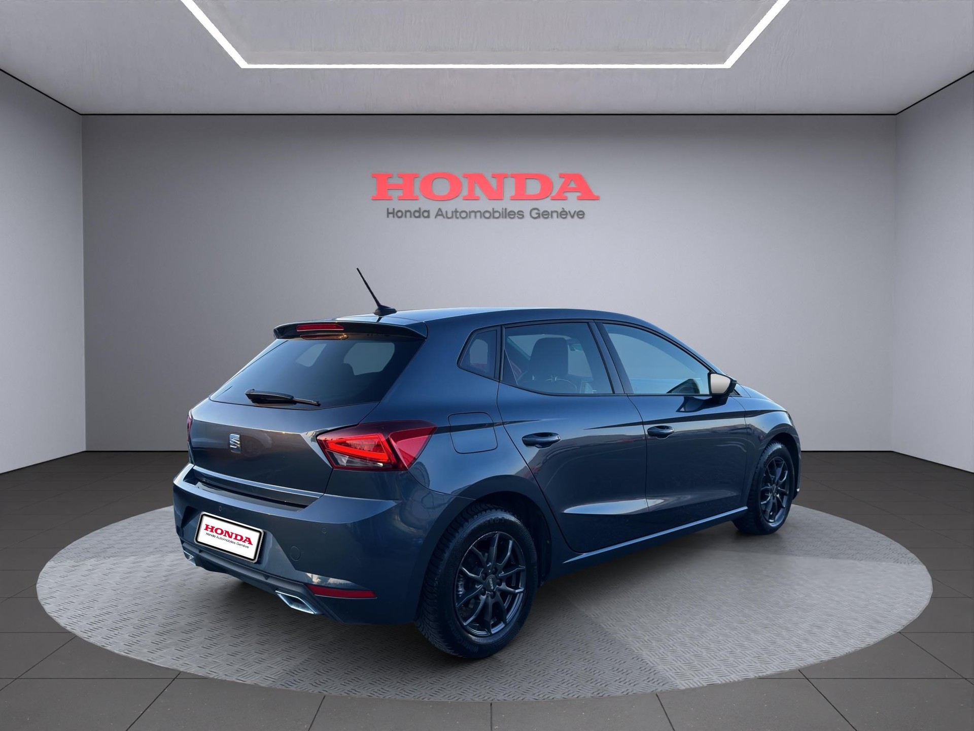 SEAT Ibiza 1.0 TSI 110 FR DSG-image-7