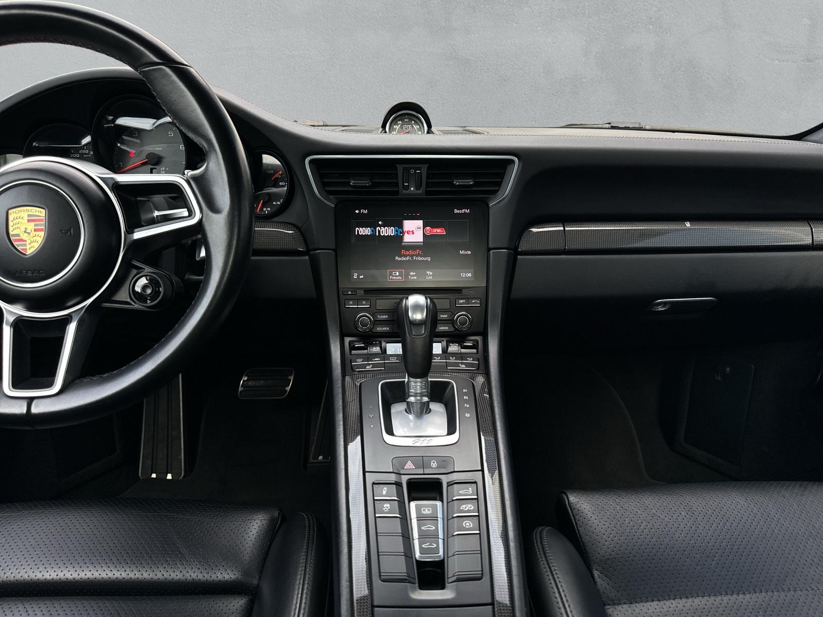 PORSCHE Carrera S 911 Coupé 3.0 (CH)-image-13