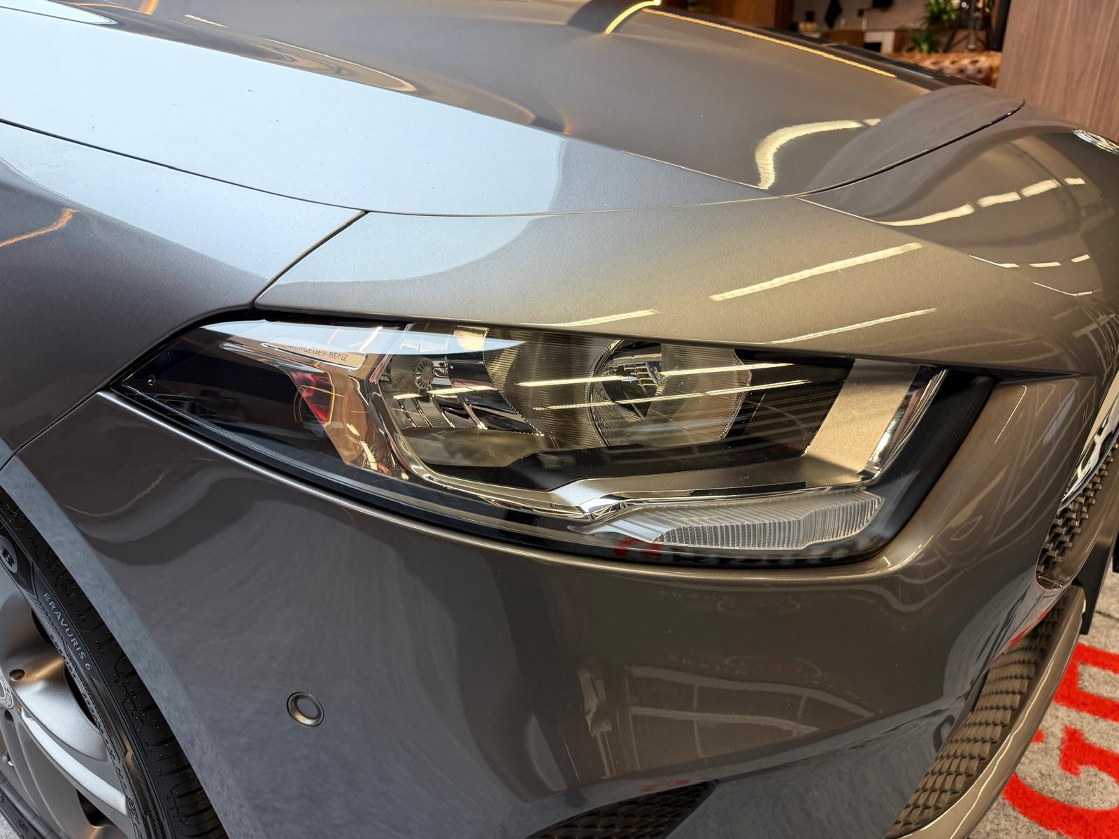 MERCEDES-BENZ A 200 d Progressive-image-10