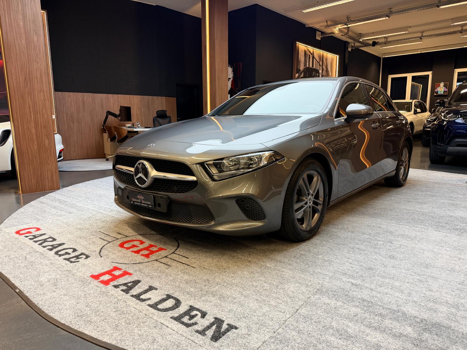 MERCEDES-BENZ A 200 d Progressive-image-3
