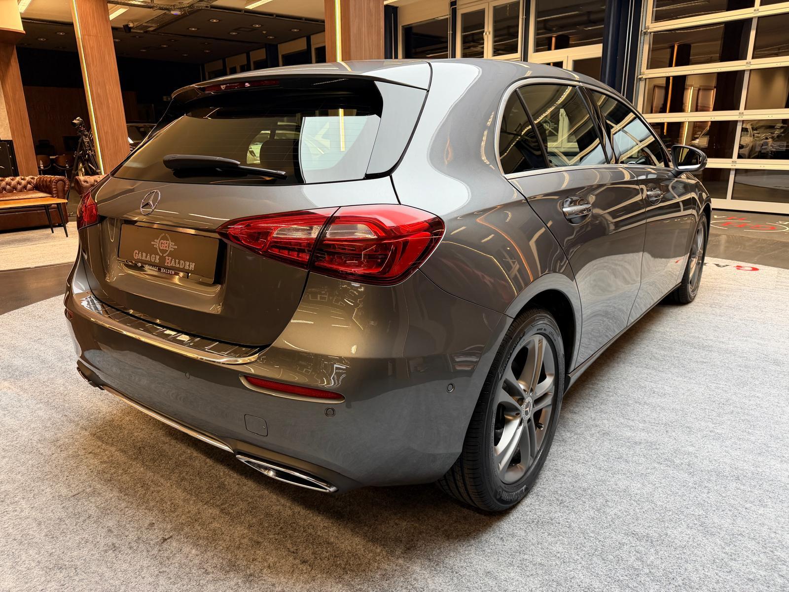 MERCEDES-BENZ A 200 d Progressive-image-7