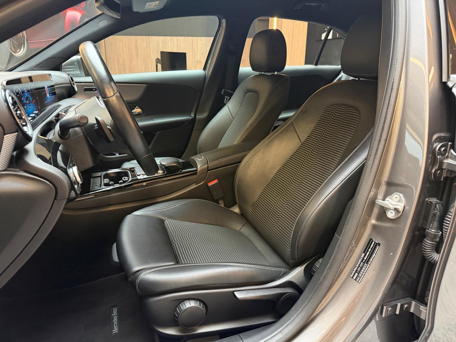 MERCEDES-BENZ A 200 d Progressive-image-13